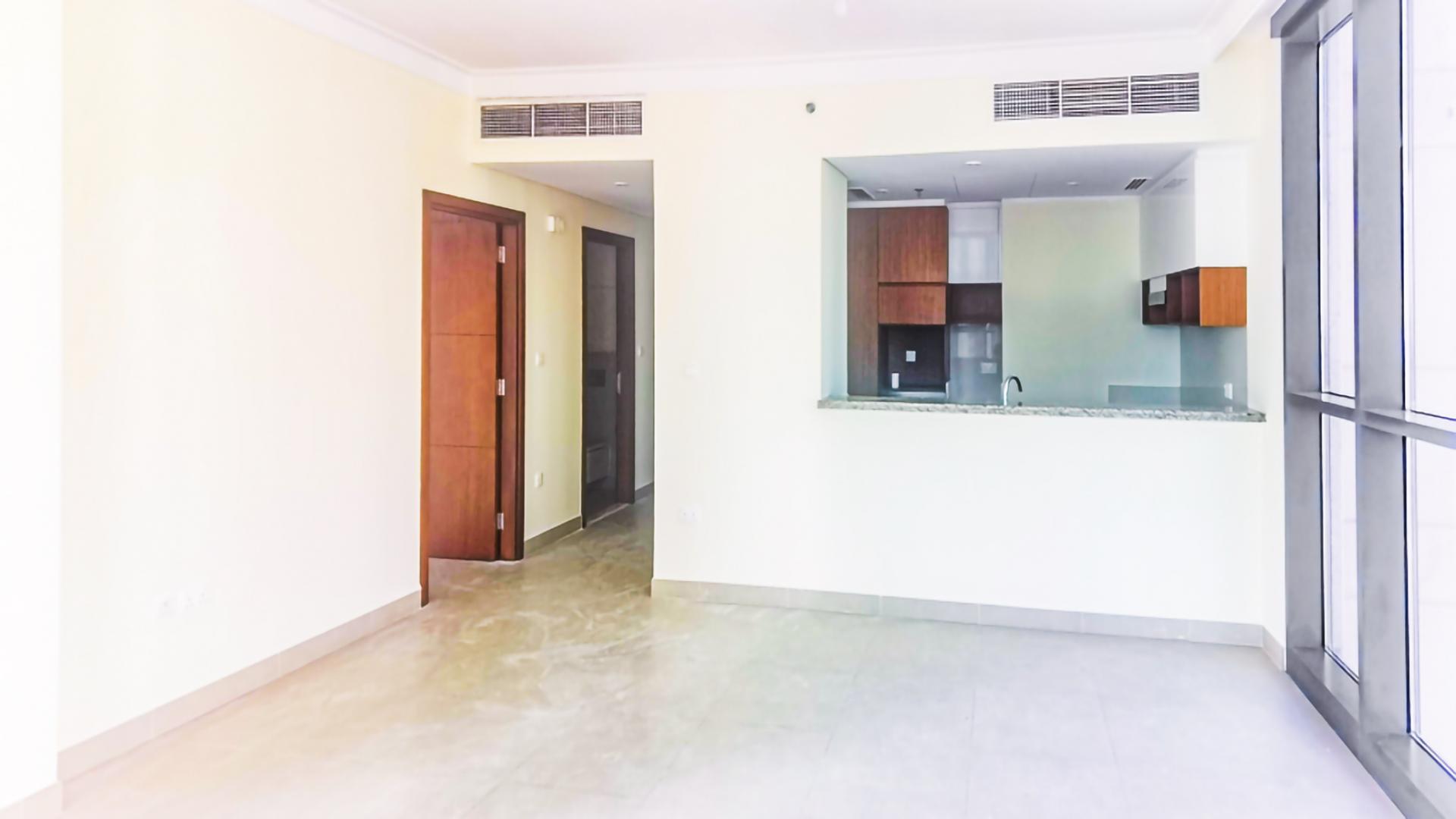 Mid-floor apartment with water views in Dubai Creek Harbour, ready to move in