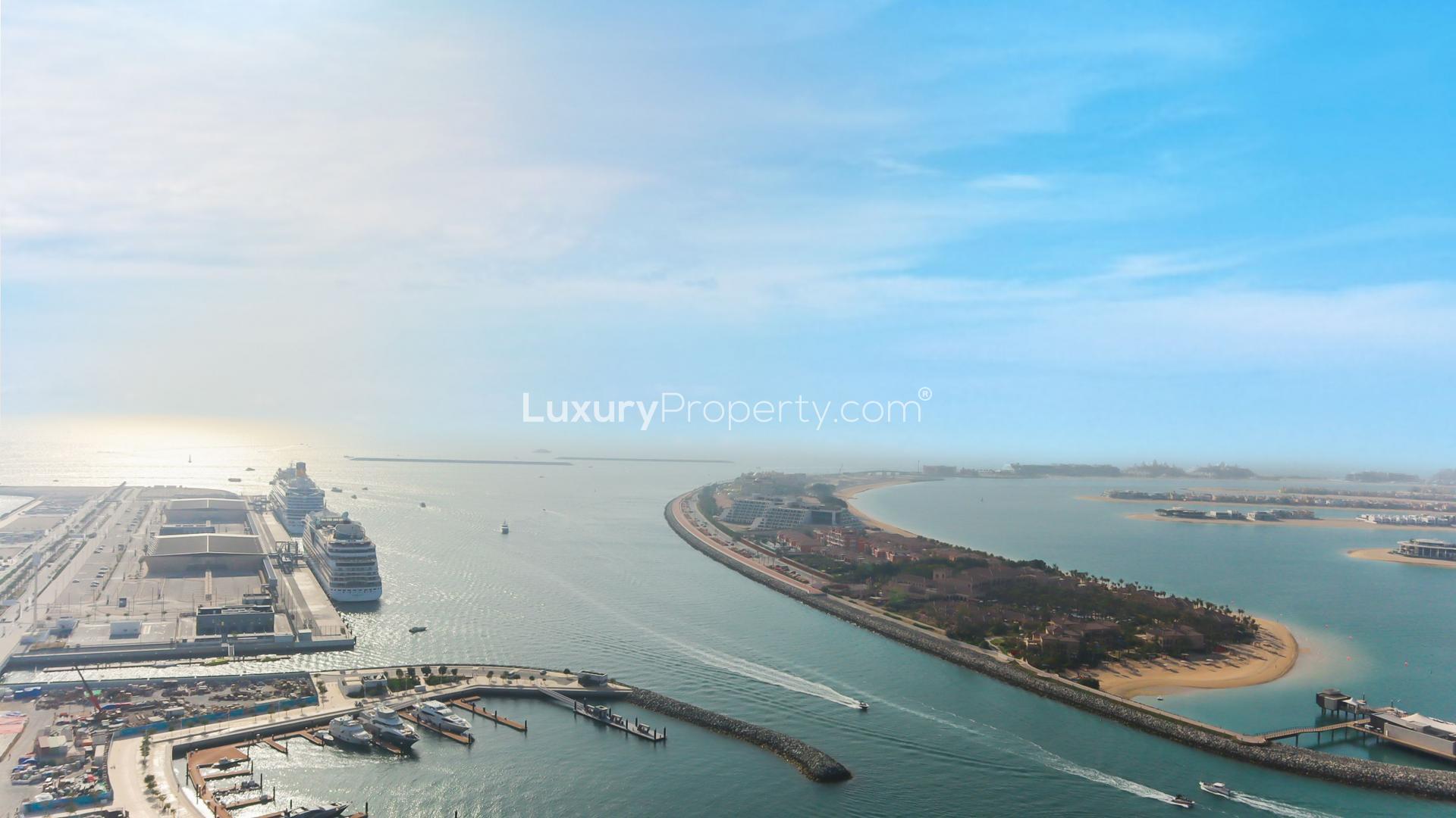 Modern 1-bedroom apartment with sea view in Dubai Marina, Emaar Beachfront, available for rent