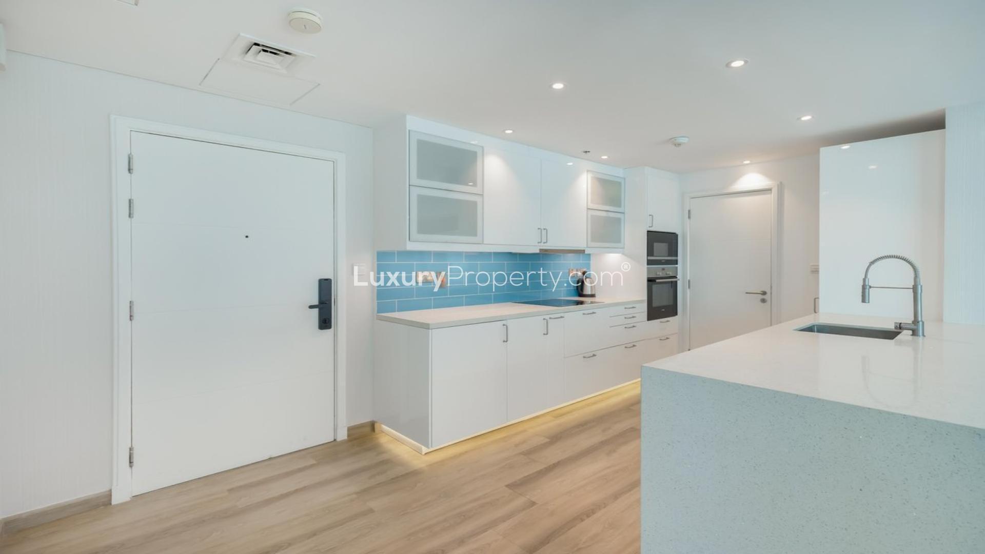 Apartment with elegant interiors and marina view in Marina Promenade, Dubai Marina