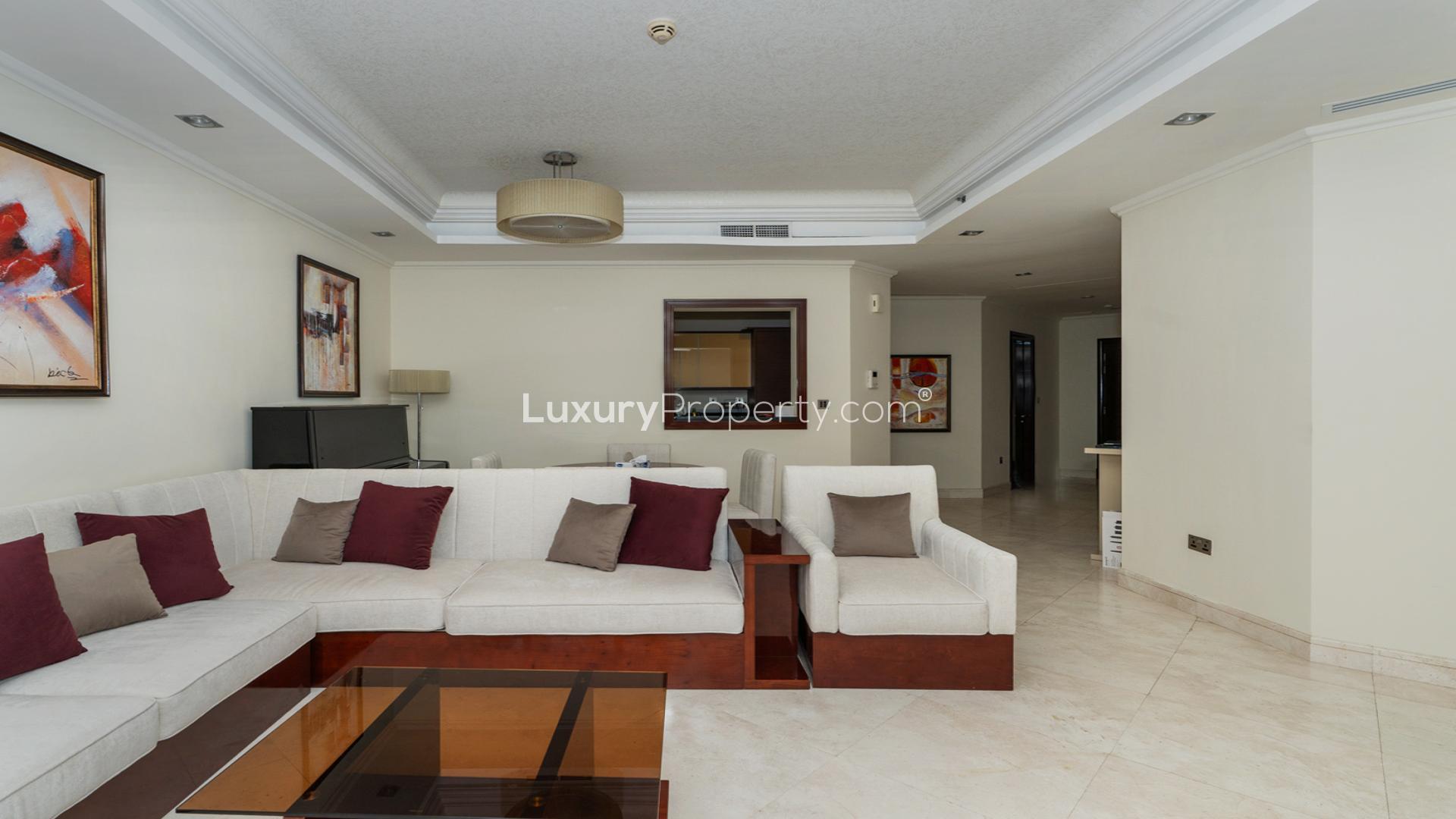 Luxurious living room in Grandeur Residences apartment, Palm Jumeirah, for rent