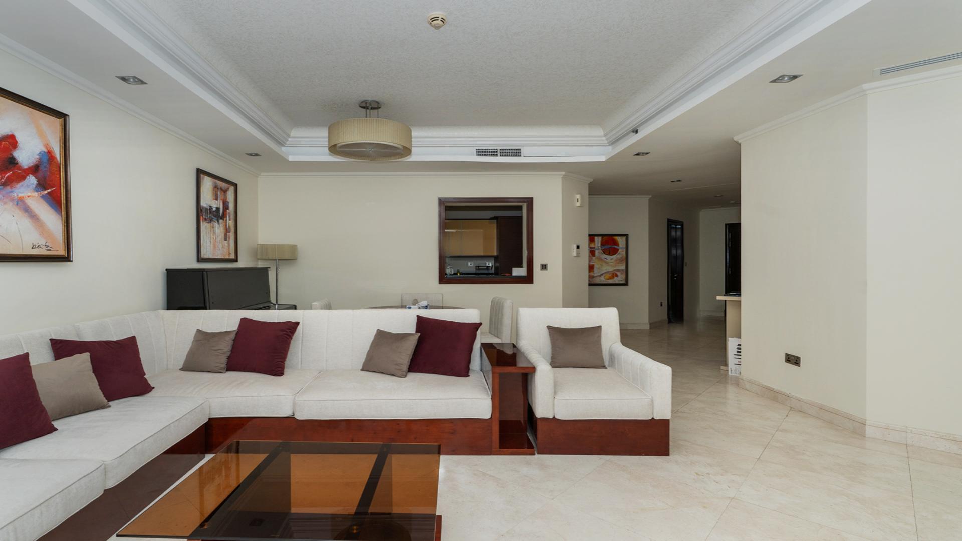 Luxurious living room in Grandeur Residences apartment, Palm Jumeirah, for rent