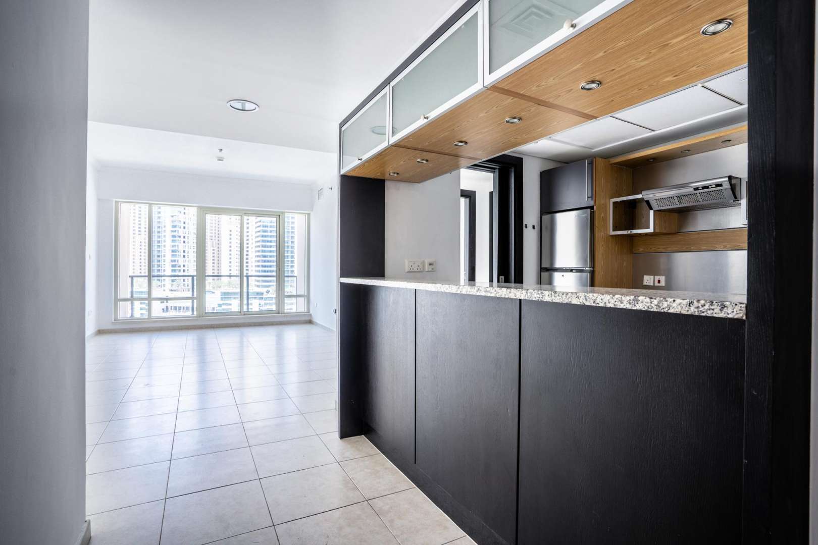 Bright living room with full marina view in Al Majara Tower, Dubai Marina apartment