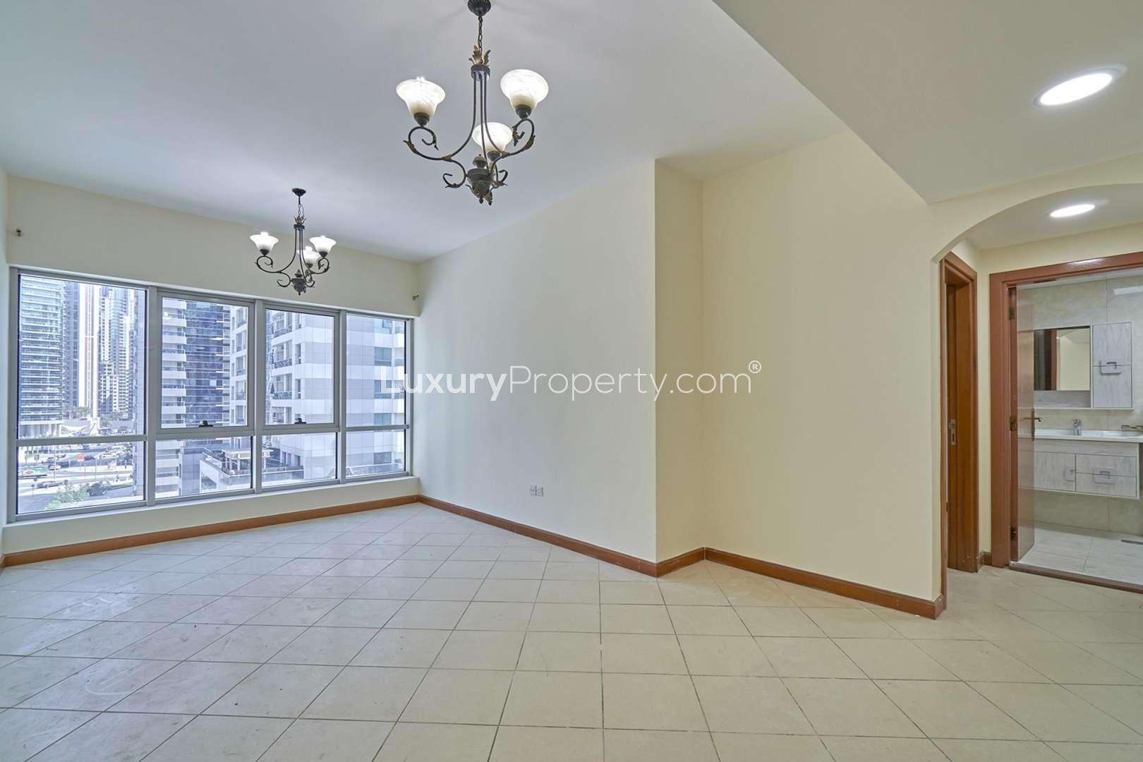 Skyline view from Marina Diamond 1 apartment in Dubai Marina, available for rent