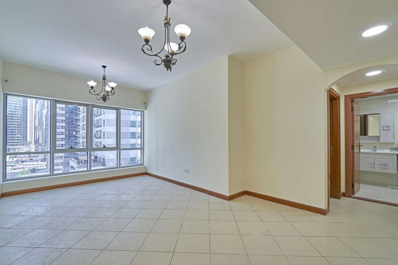 Skyline view from Marina Diamond 1 apartment in Dubai Marina, available for rent