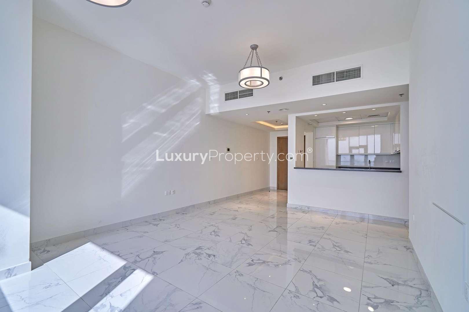 Modern living room in 1-bedroom apartment, Noora Tower, Al Habtoor City, Business Bay