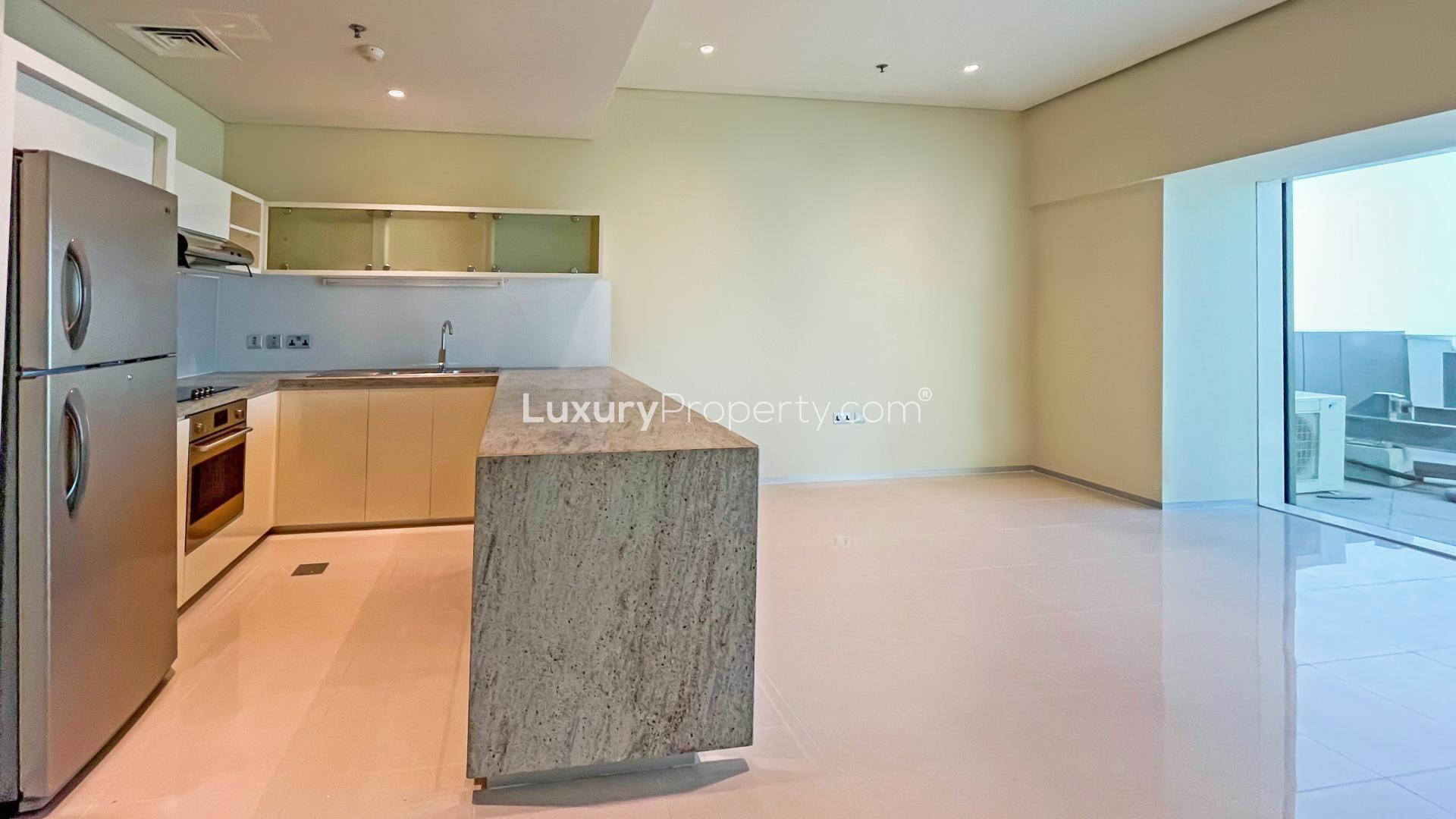 Bright living area in 1-bedroom apartment, Park Place Tower, Sheikh Zayed Road, Dubai