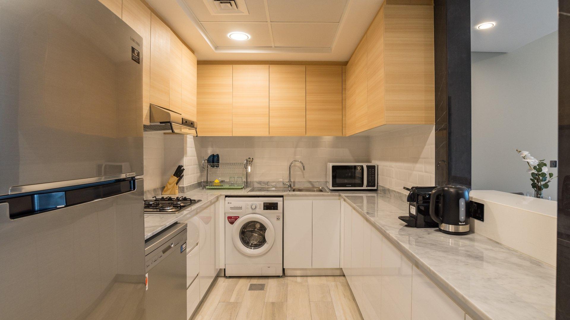 N/A,Modern kitchen and dining area in furnished 1-bedroom apartment, Priva Living, Arjan