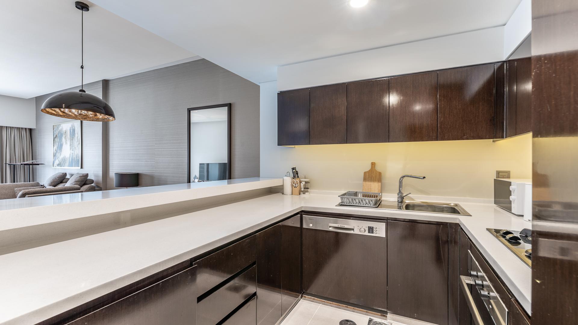 N/A,Modern kitchen in 1-bedroom apartment, DAMAC Majestine, Business Bay, available for rent