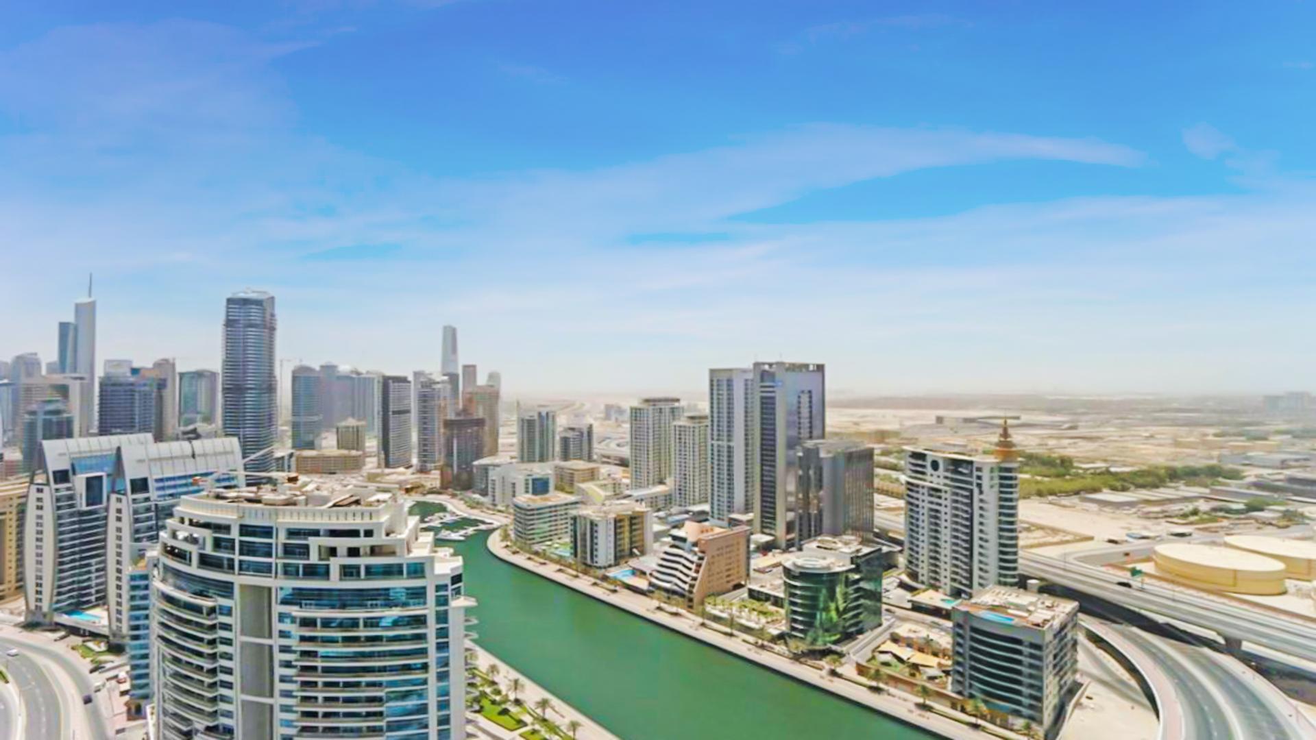 Luxury apartment living room with modern decor at The Address Jumeirah, Marina views
