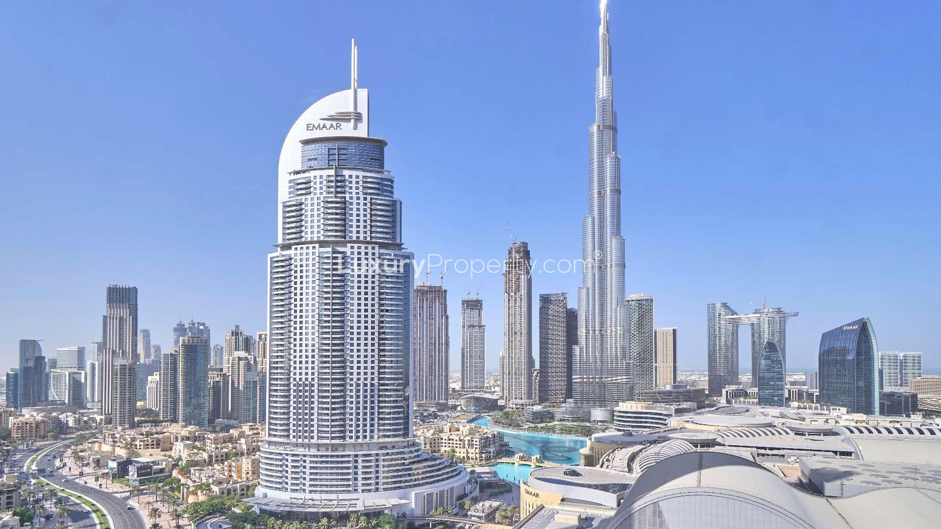 Luxurious living room in 1-bedroom apartment, The Address Fountain Views, Downtown Dubai