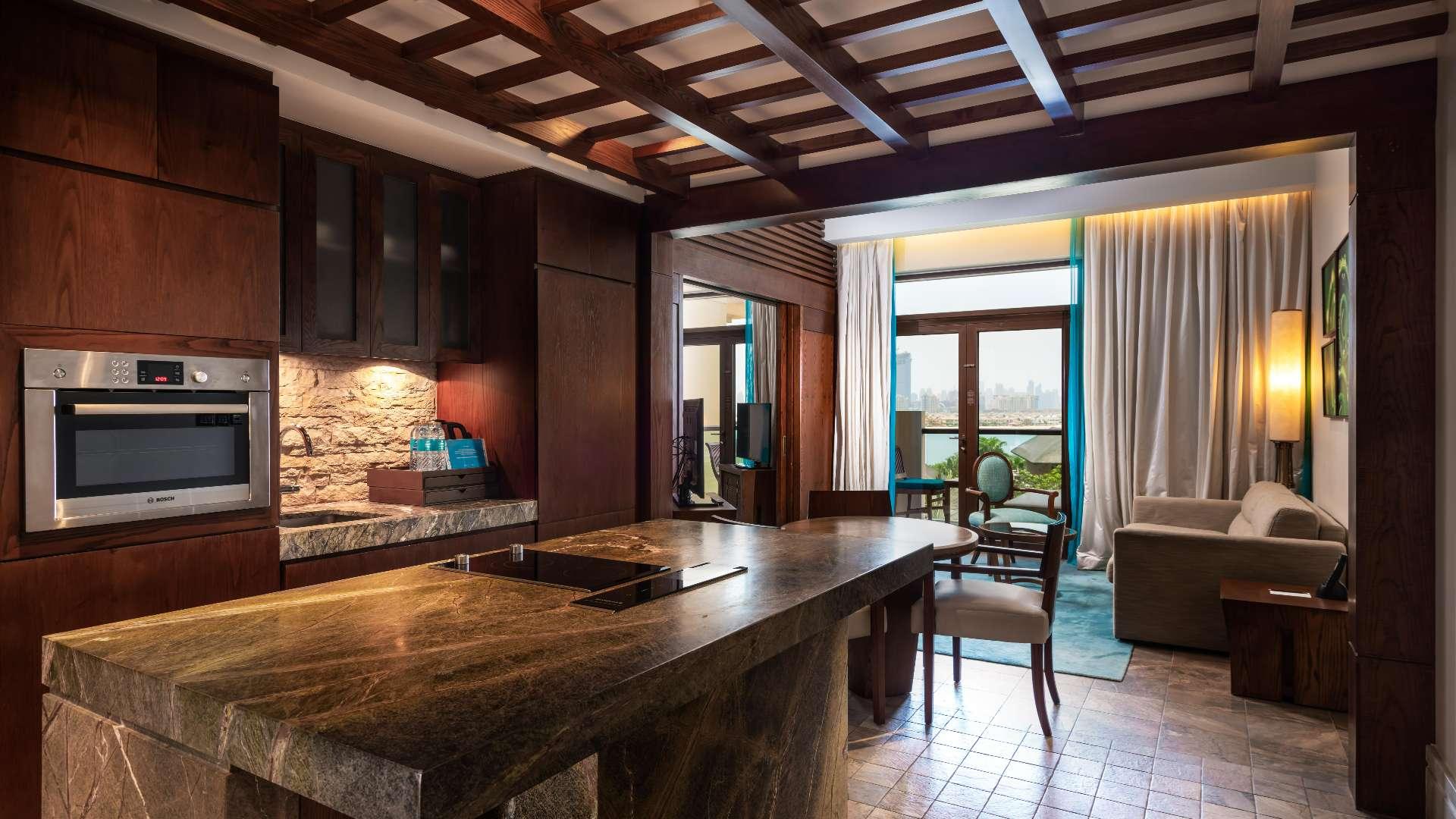 Serviced apartment with sea view at Sofitel, Palm Jumeirah, The Crescent, lush landscaping