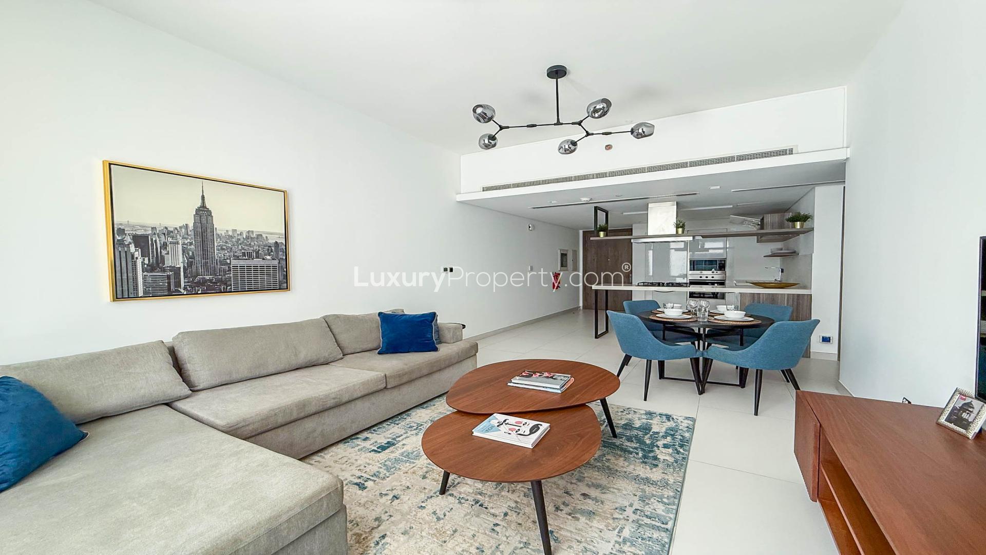 Modern kitchen and dining area in Soho Palm Jumeirah apartment for rent, LP48393