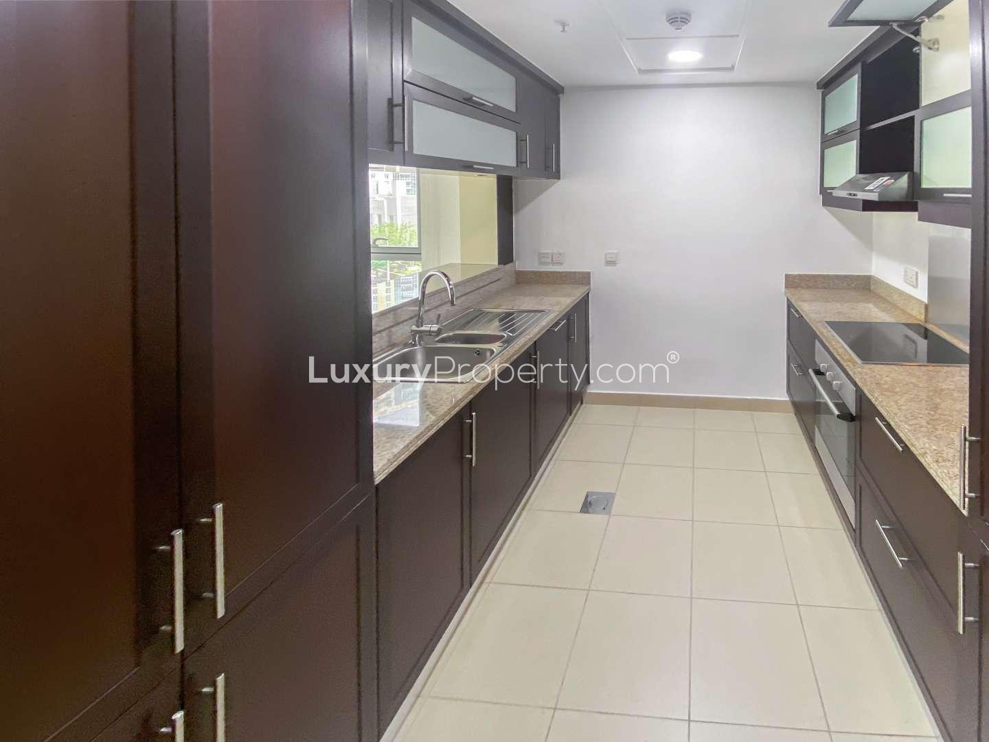 Bathroom view in 1-bedroom apartment, The Residences, Downtown Dubai, for rent