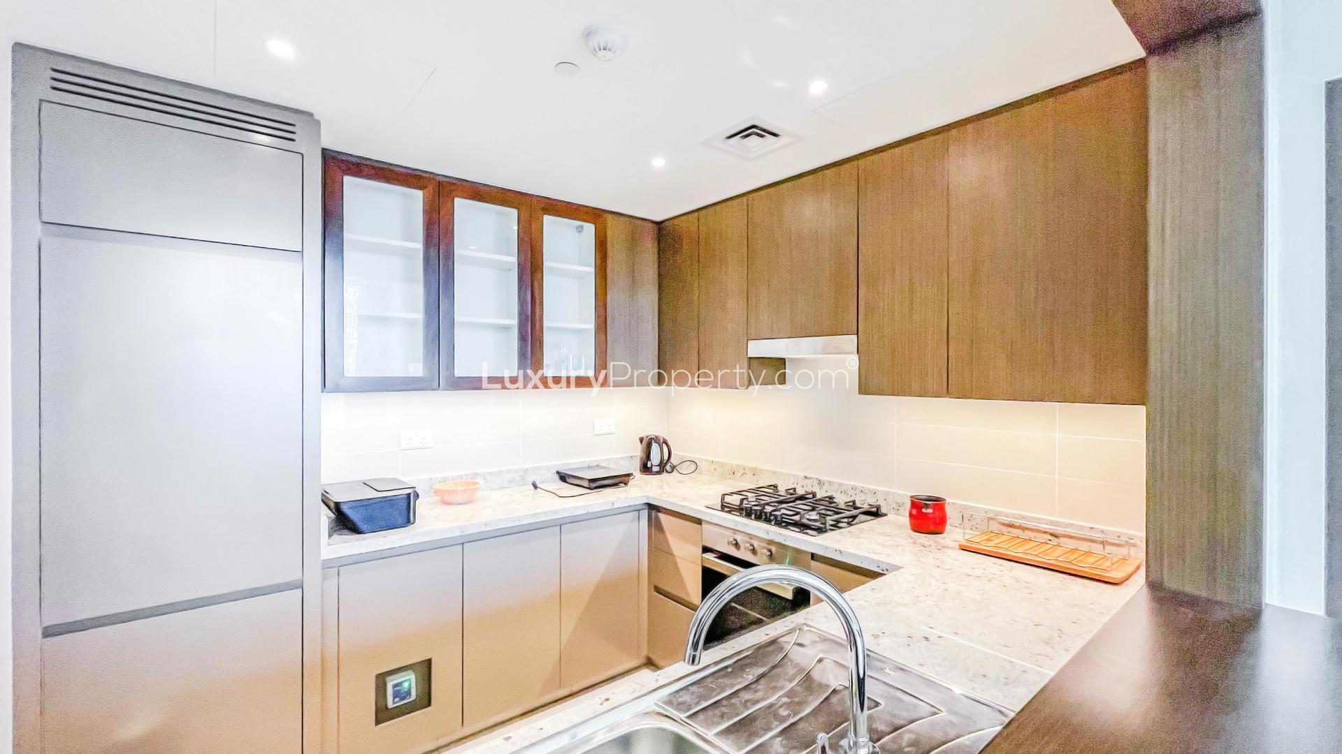 Modern kitchen in luxury 1-bedroom apartment, BLVD Heights, Downtown Dubai for rent