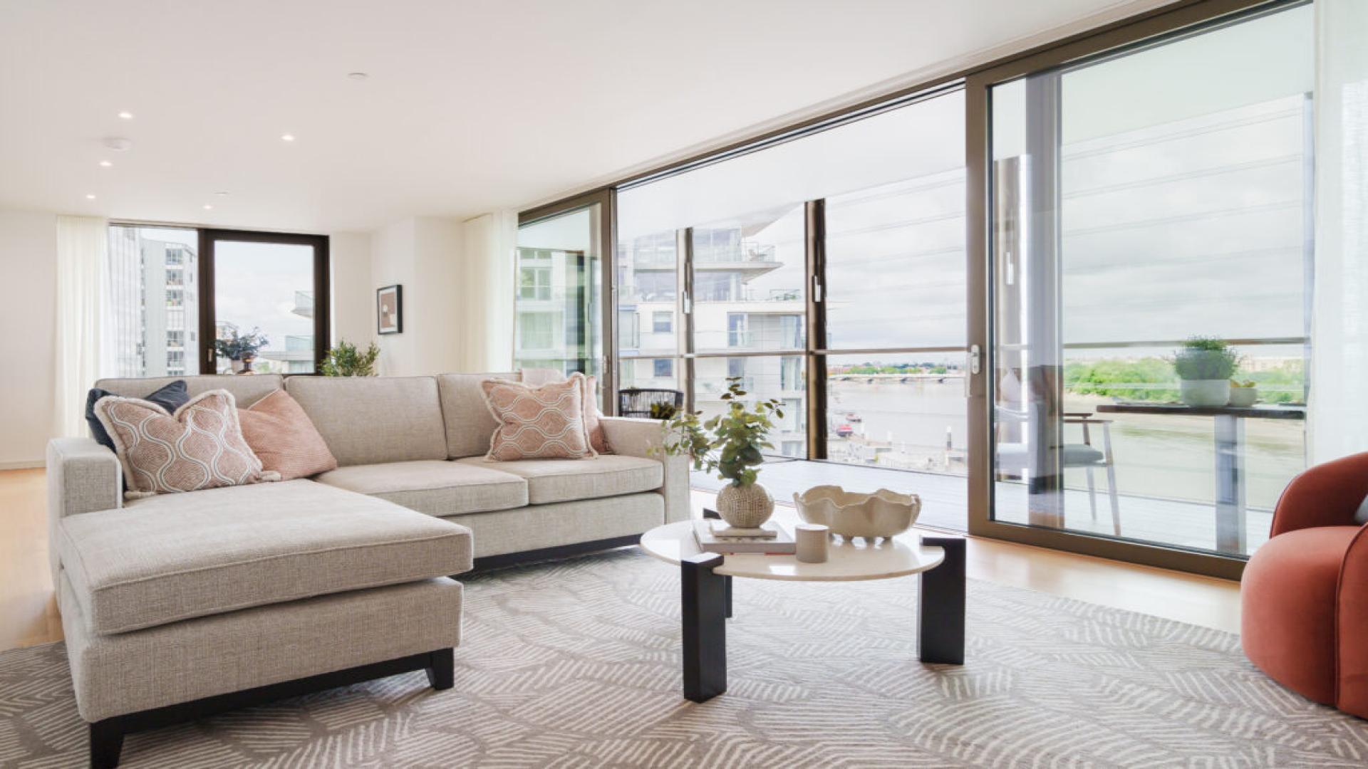 Stylish open-plan living area in Nine Eastfields, Wandsworth, with river views and modern decor