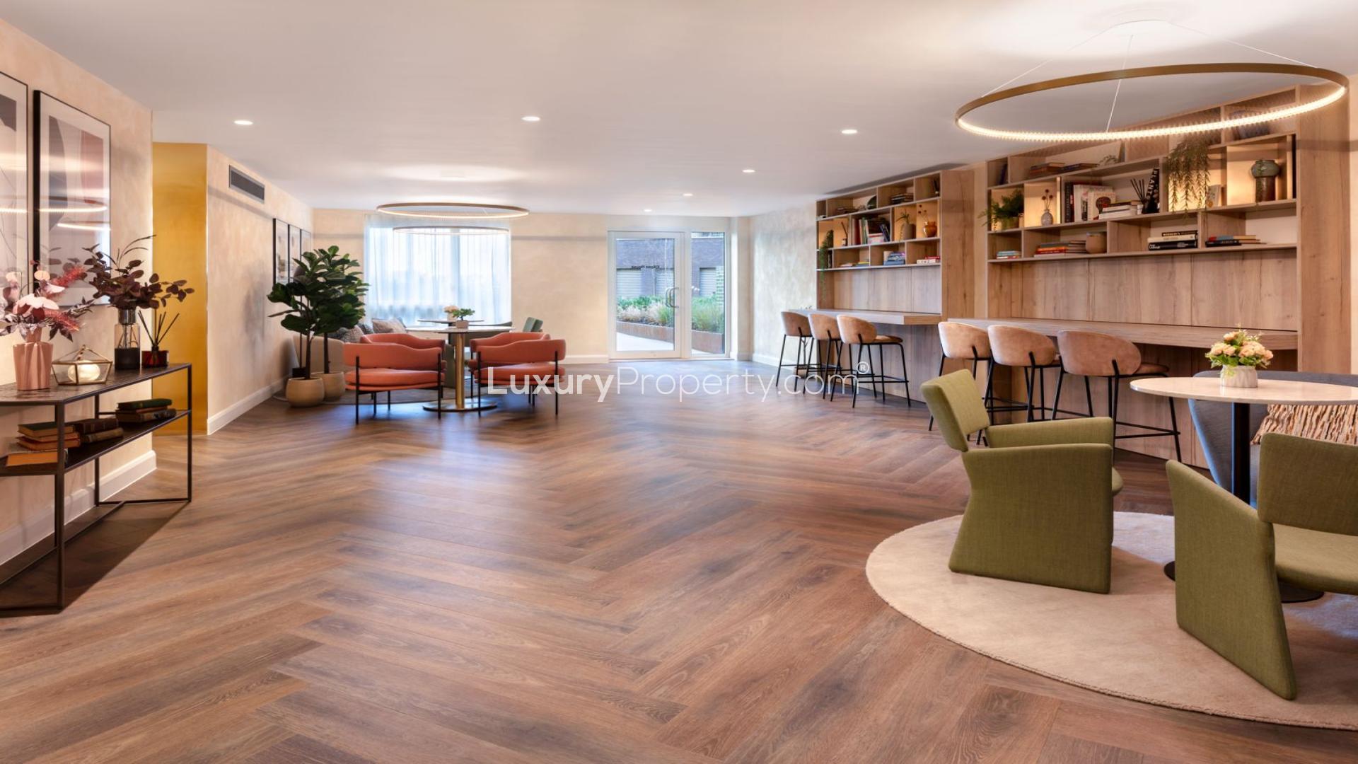 Modern lounge area in Queens Cross apartment, Royal Docks, London for sale. Ref: LP45610