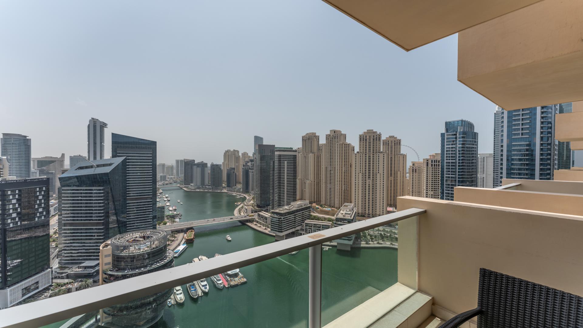 Modern one-bedroom apartment with full marina view in Dubai Marina's JW Marriott Hotel