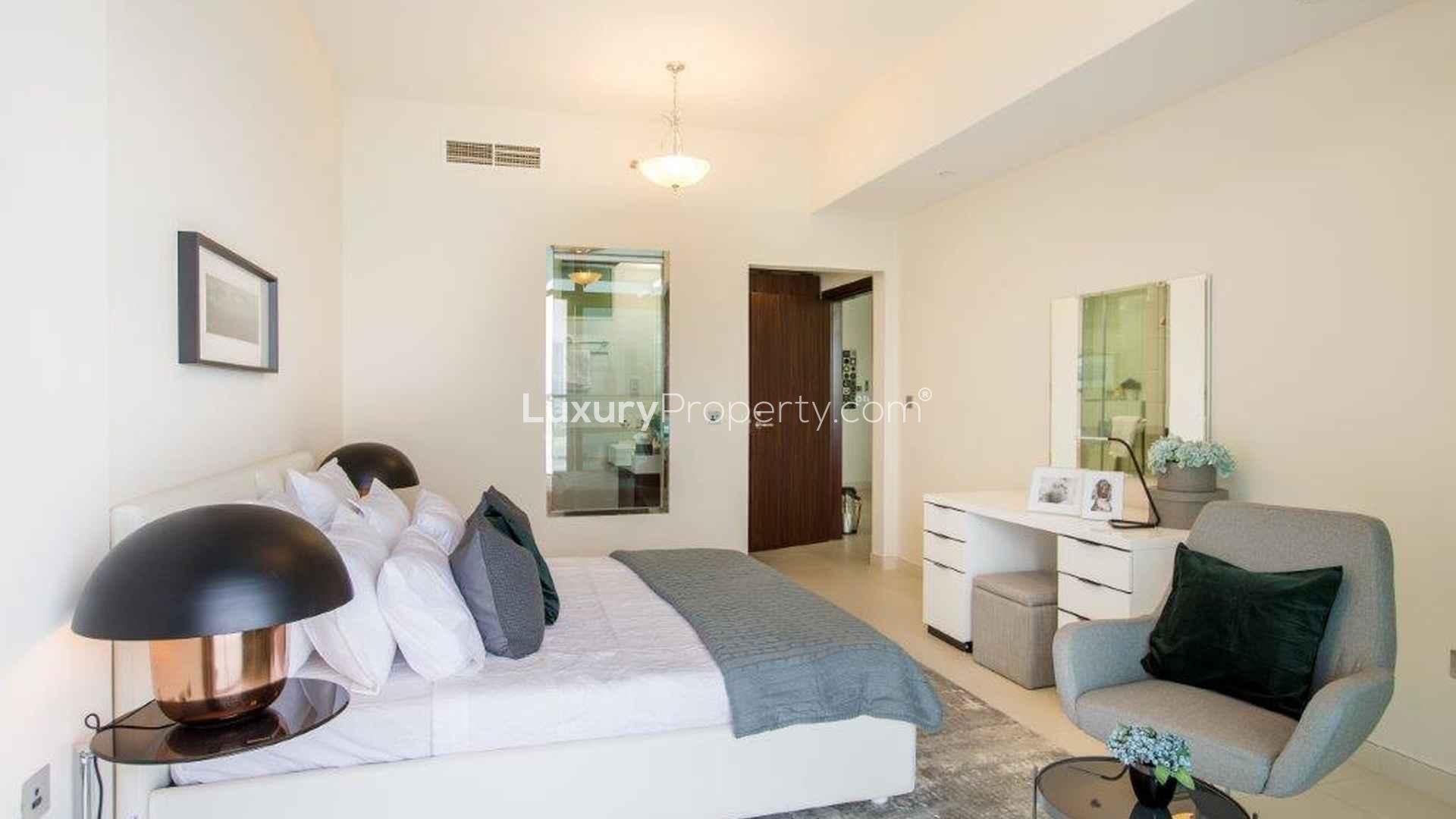 Stunning open-plan living area in 1-bedroom apartment, Azure Residences, Palm Jumeirah for sale