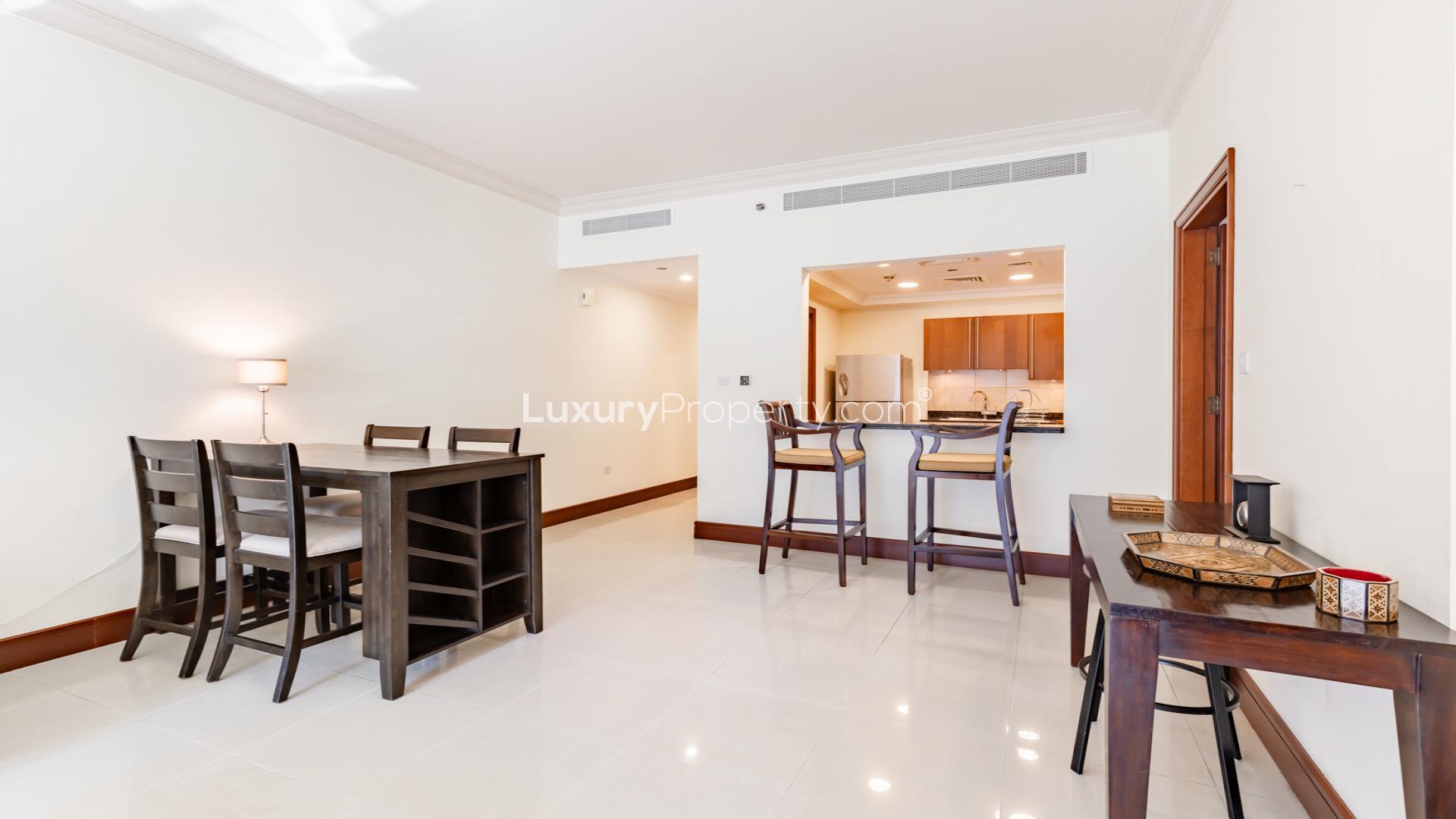 High-floor 1-bed apartment dining area in Golden Mile, Palm Jumeirah for sale