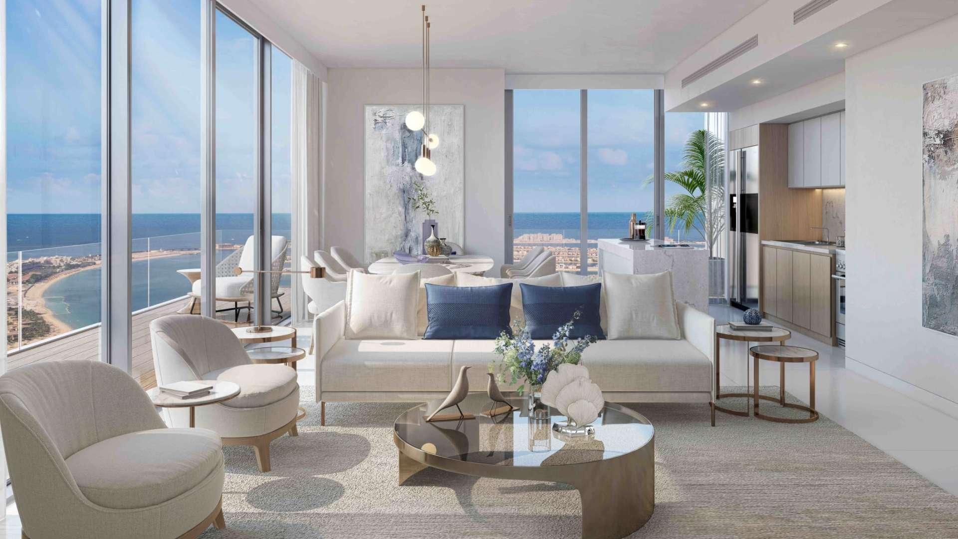 Dining area with Palm Jumeirah view, Emaar Beachfront apartment in Dubai Harbour