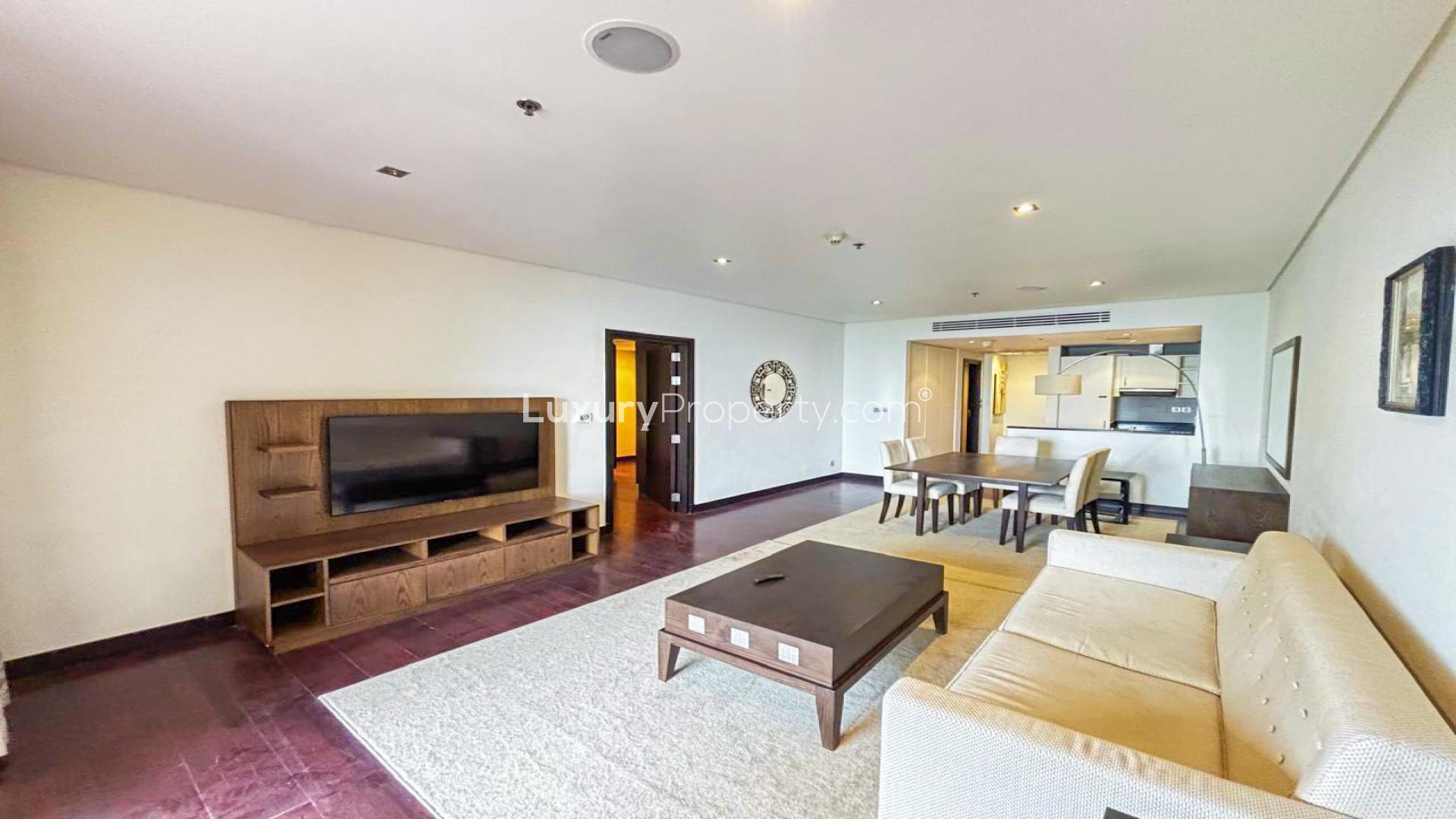 Luxury furnished living and dining area in Royal Amwaj Residence South apartment, Palm Jumeirah
