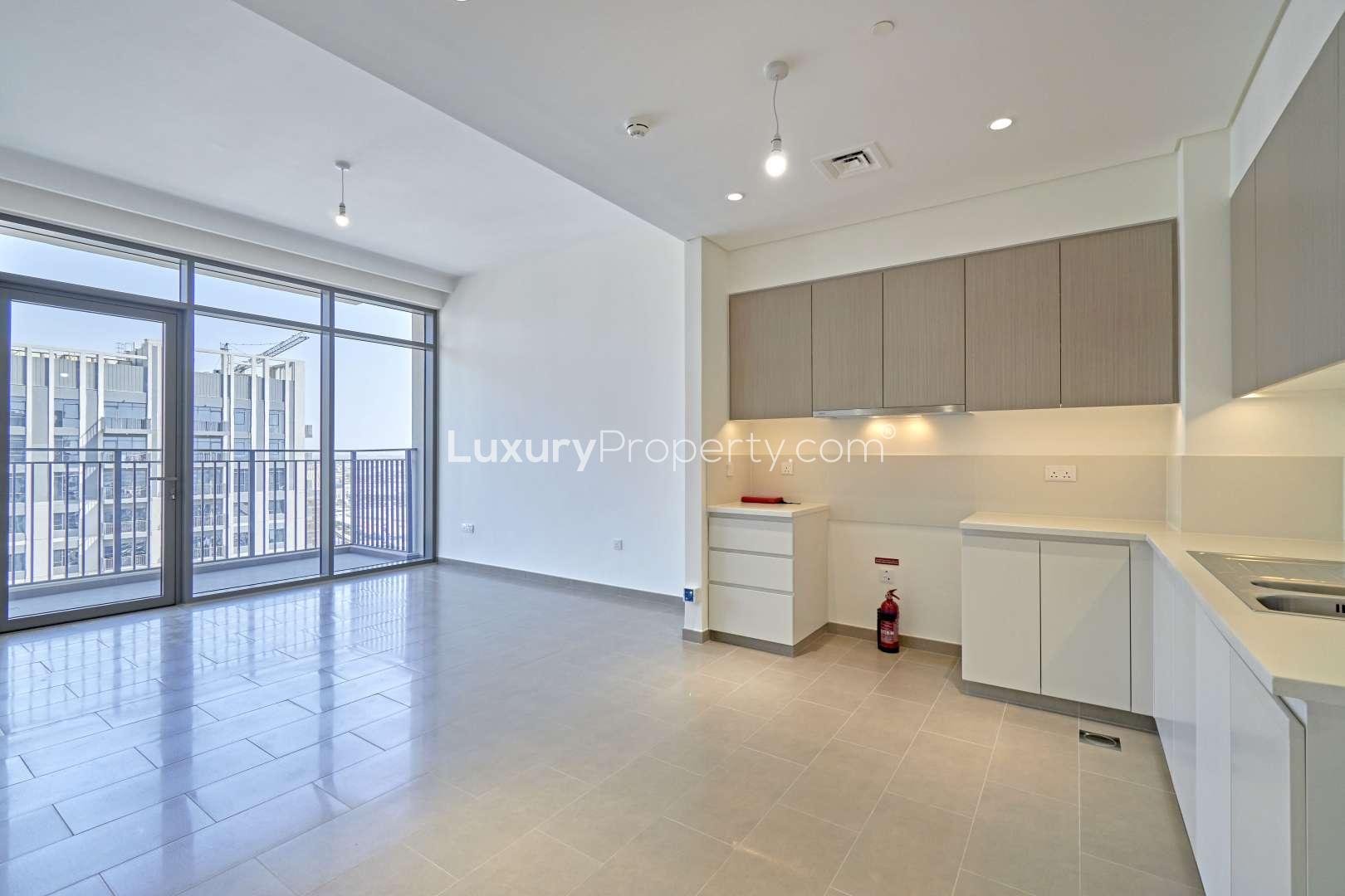 Newly ready apartment building in Park Heights, Dubai Hills Estate, for sale