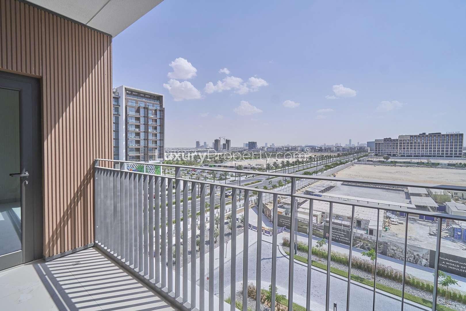 Vacant one-bedroom apartment with large window view in Dubai Hills Estate, Park Point