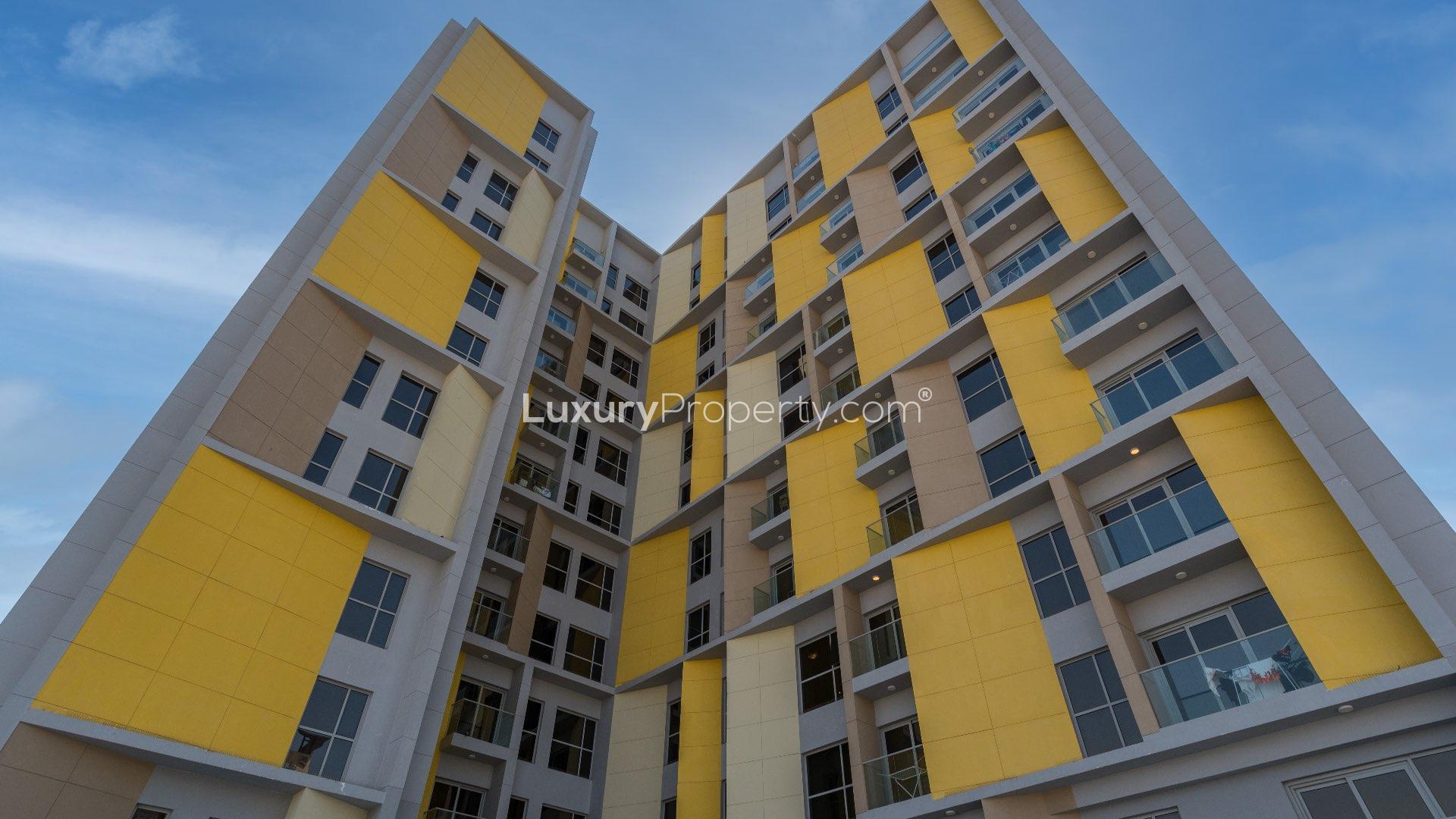 Fully furnished living area in 1-bedroom apartment, Priva Living, Arjan, modern decor