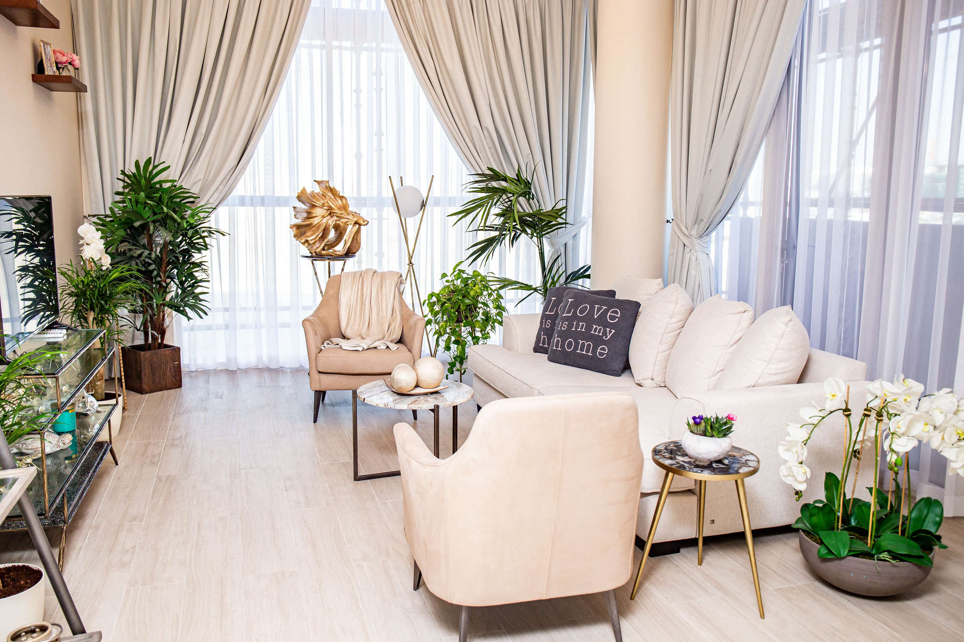 Modern living room in 1-bedroom apartment, Q Gardens, Arjan, with stylish decor and natural light