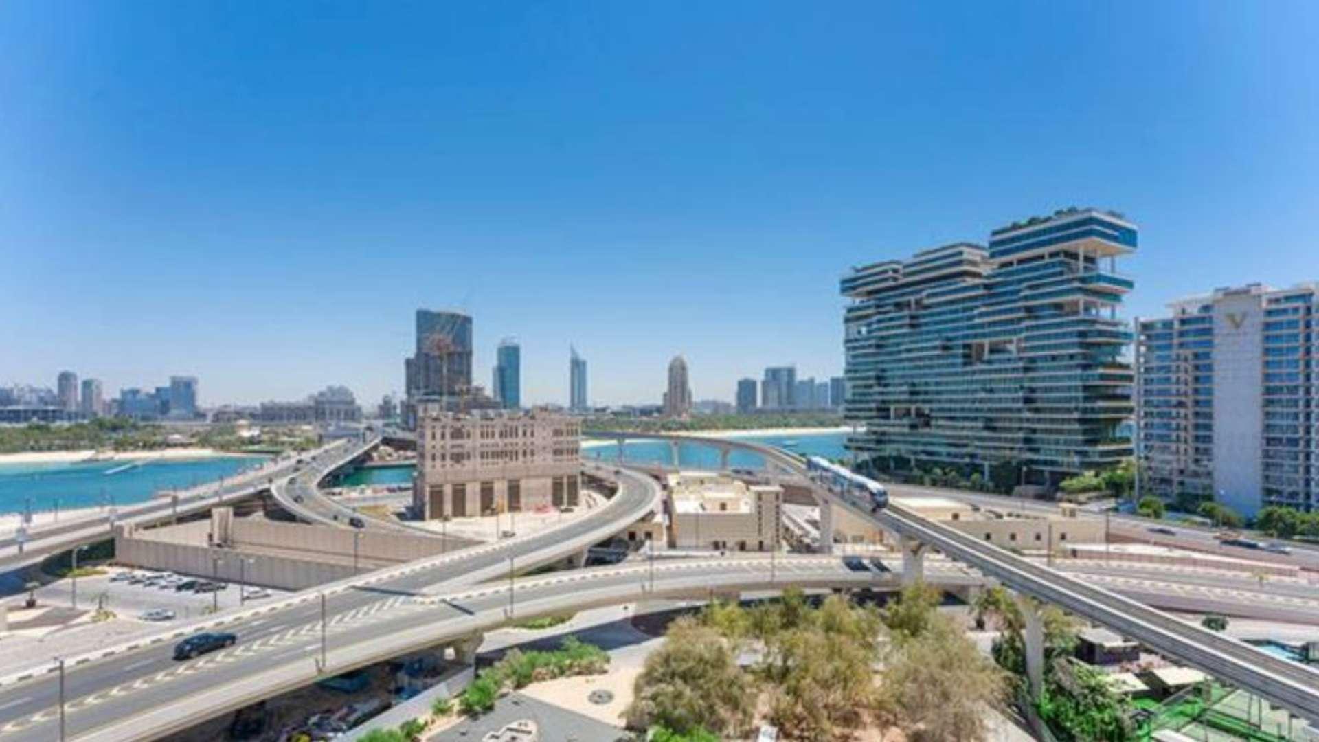 1-bedroom apartment view, Shoreline, Palm Jumeirah, near sea, showcasing nearby buildings and transport