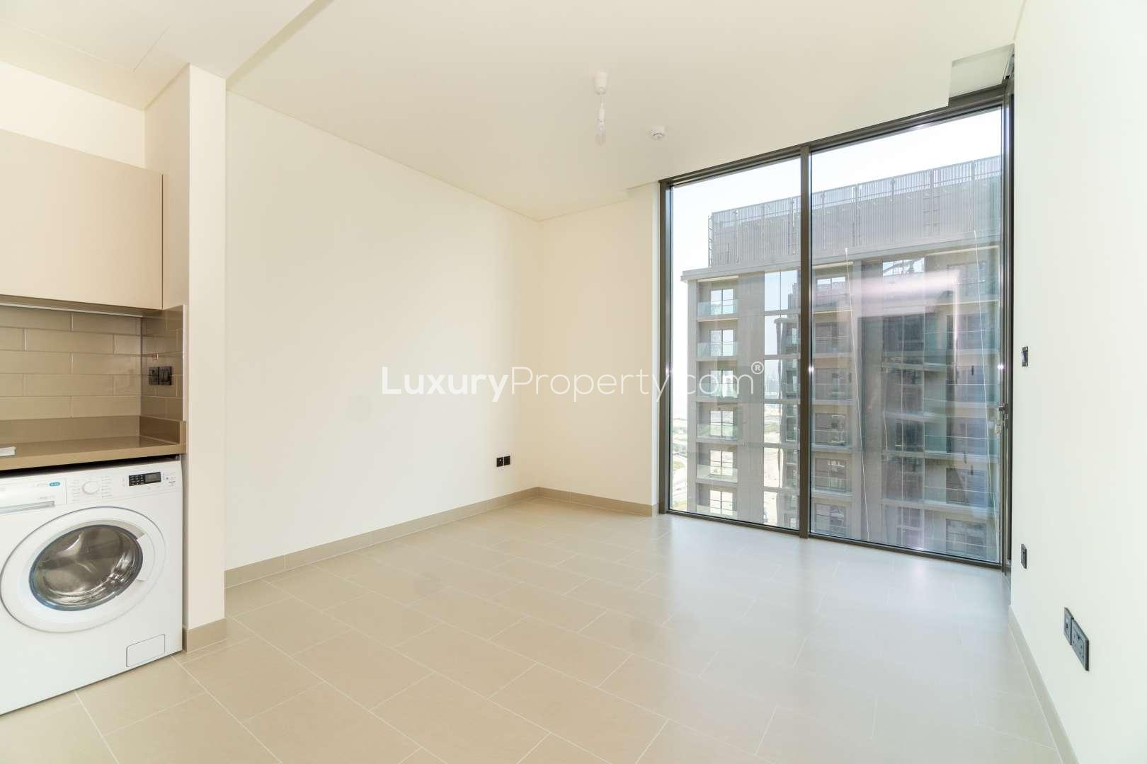 High-floor apartment in Sobha Hartland, Mohammed Bin Rashid City with large window view