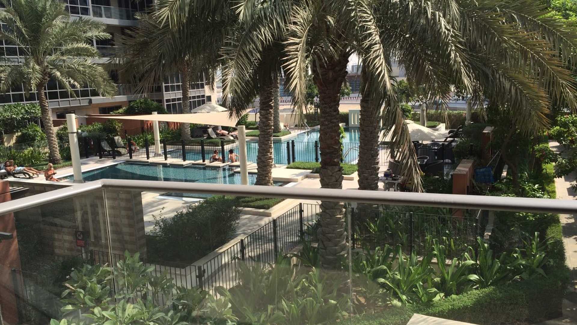 Modern living room in one-bedroom apartment, South Ridge 1, Downtown Dubai, for sale