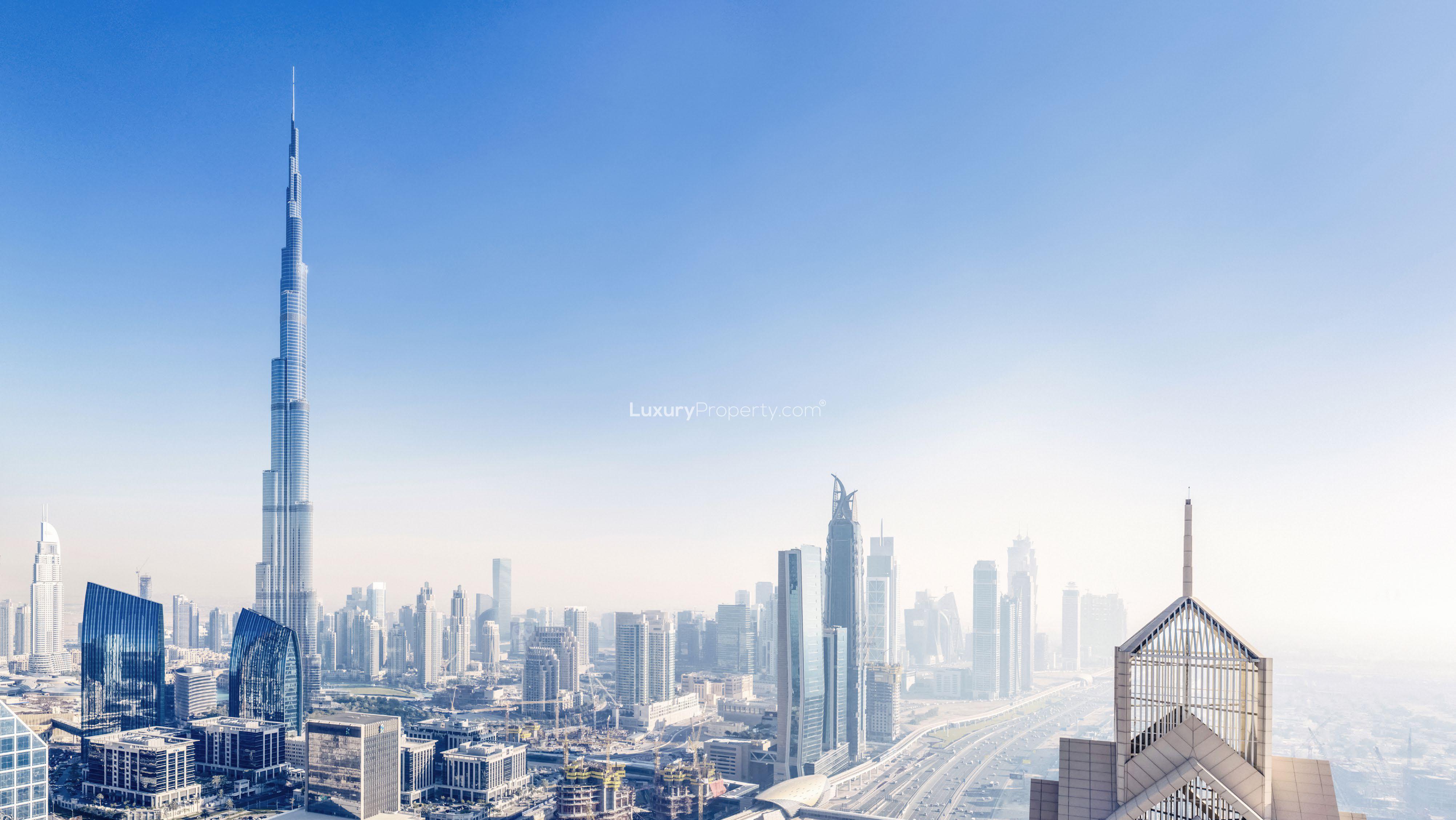 Aerial view of Emaar Beachfront, Dubai Harbour; pristine beach and turquoise waters