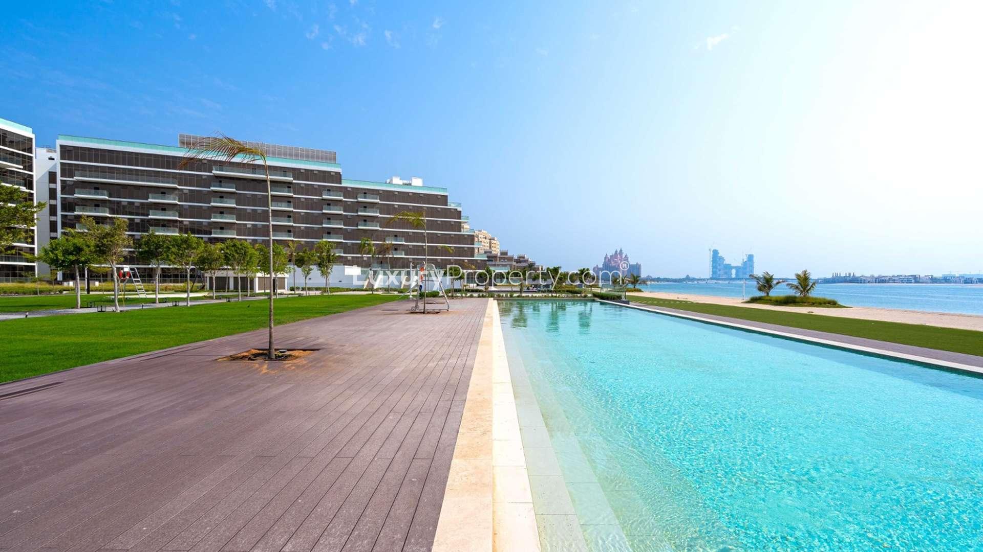 1BR Apartment for sale in The Crescent, Palm Jumeirah