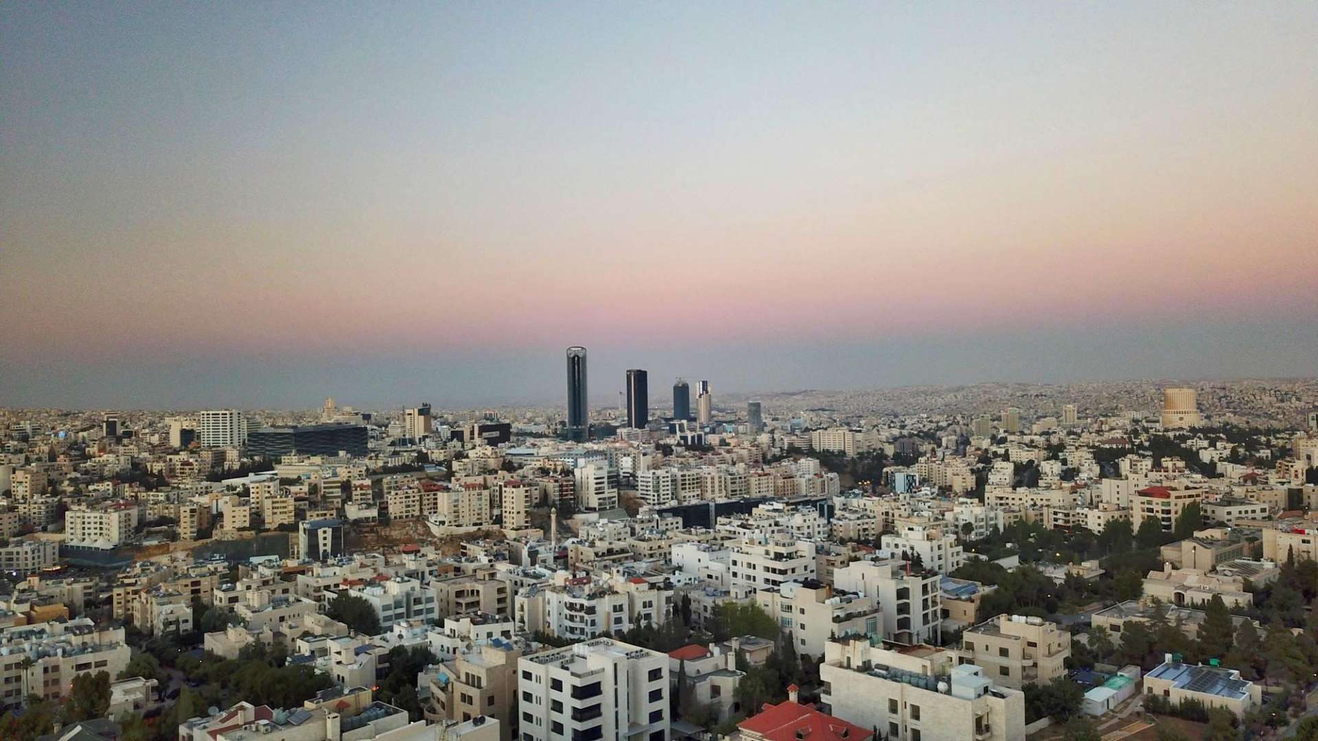 Stunning apartment at The Ritz-Carlton, Amman for sale, night view of building exterior