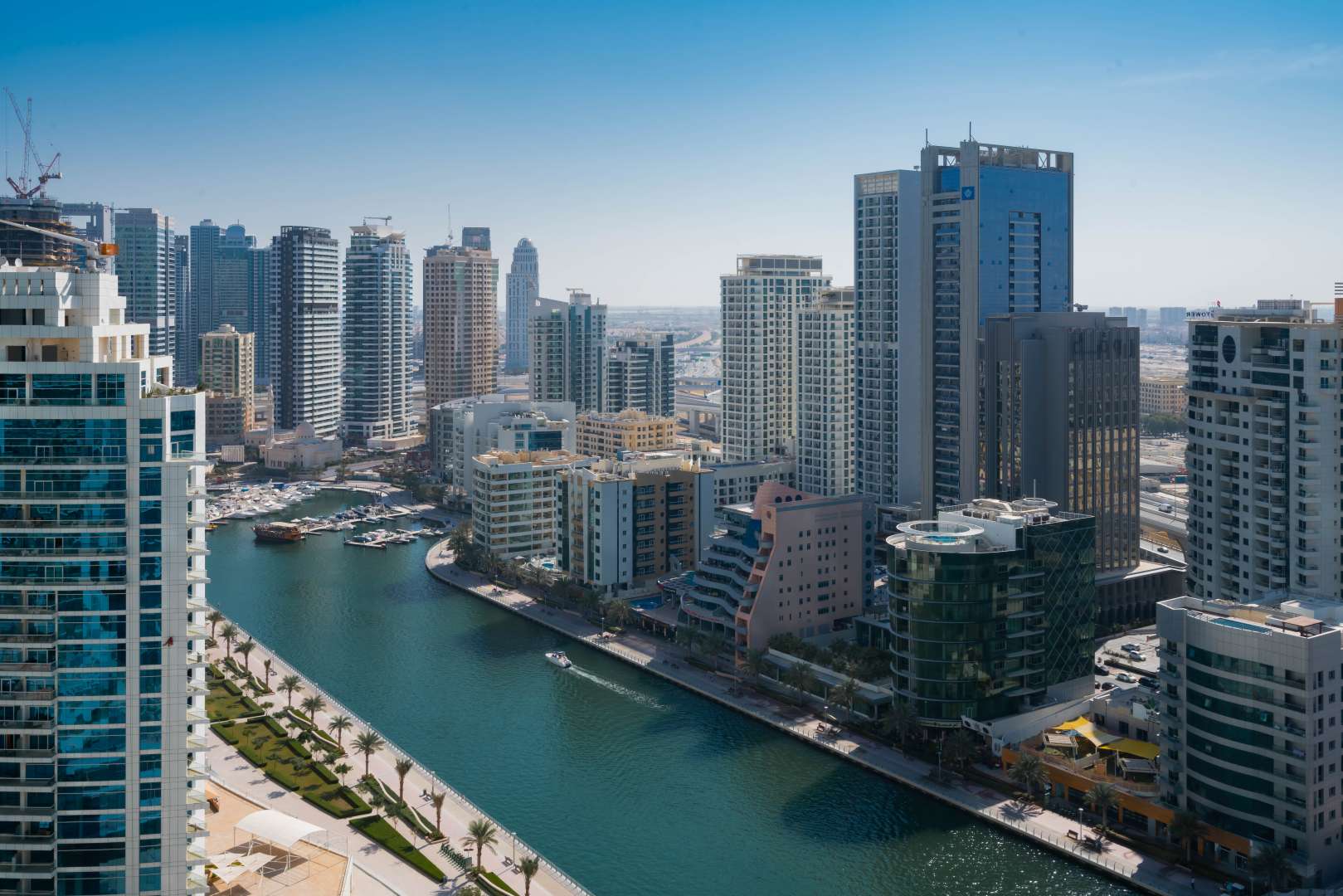 Modern bathroom in one-bed serviced apartment, The Address Jumeirah Resort & Spa, JBR