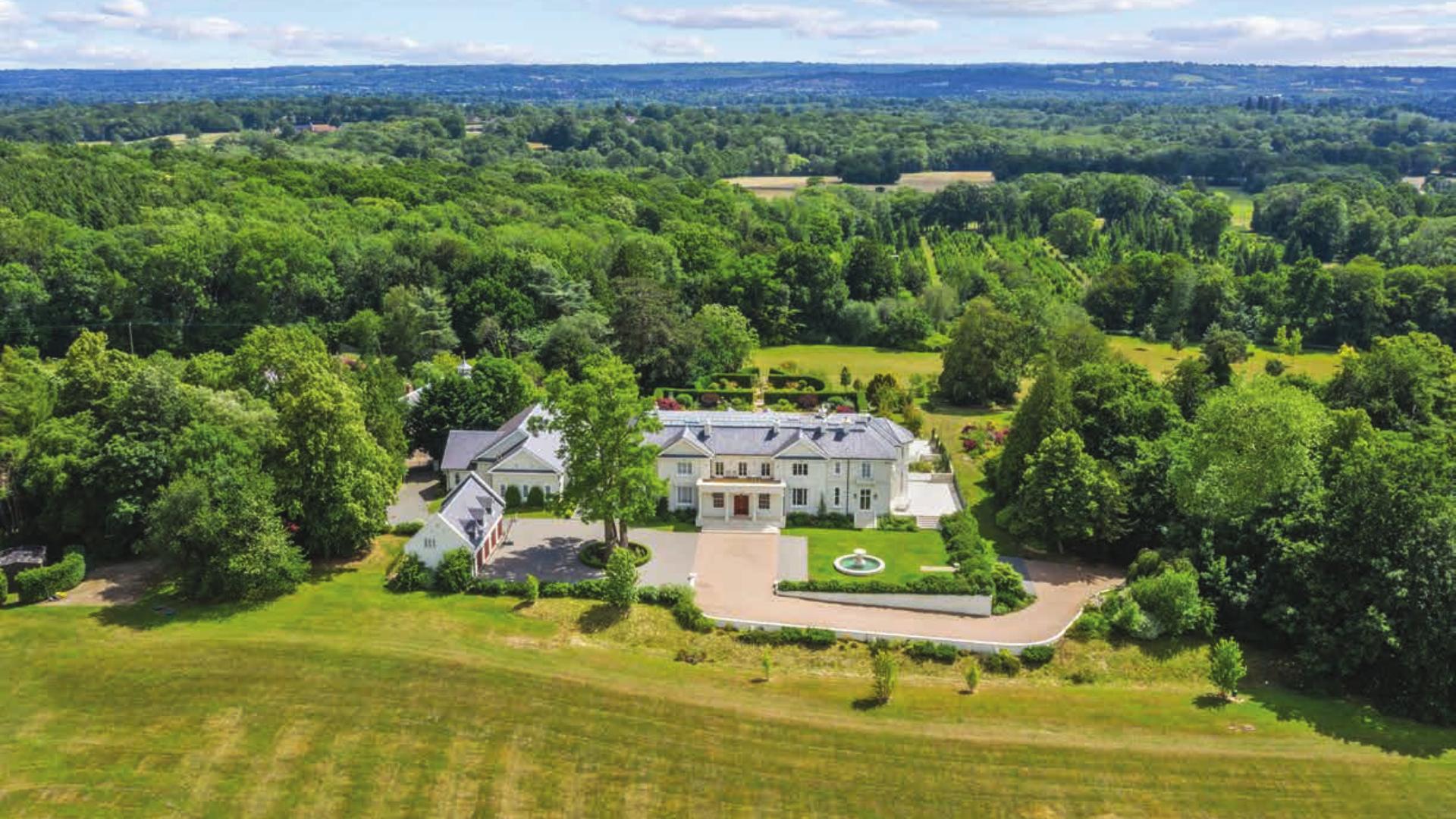 Grade II listed estate villa with expansive gardens in Hampstead, London, for sale