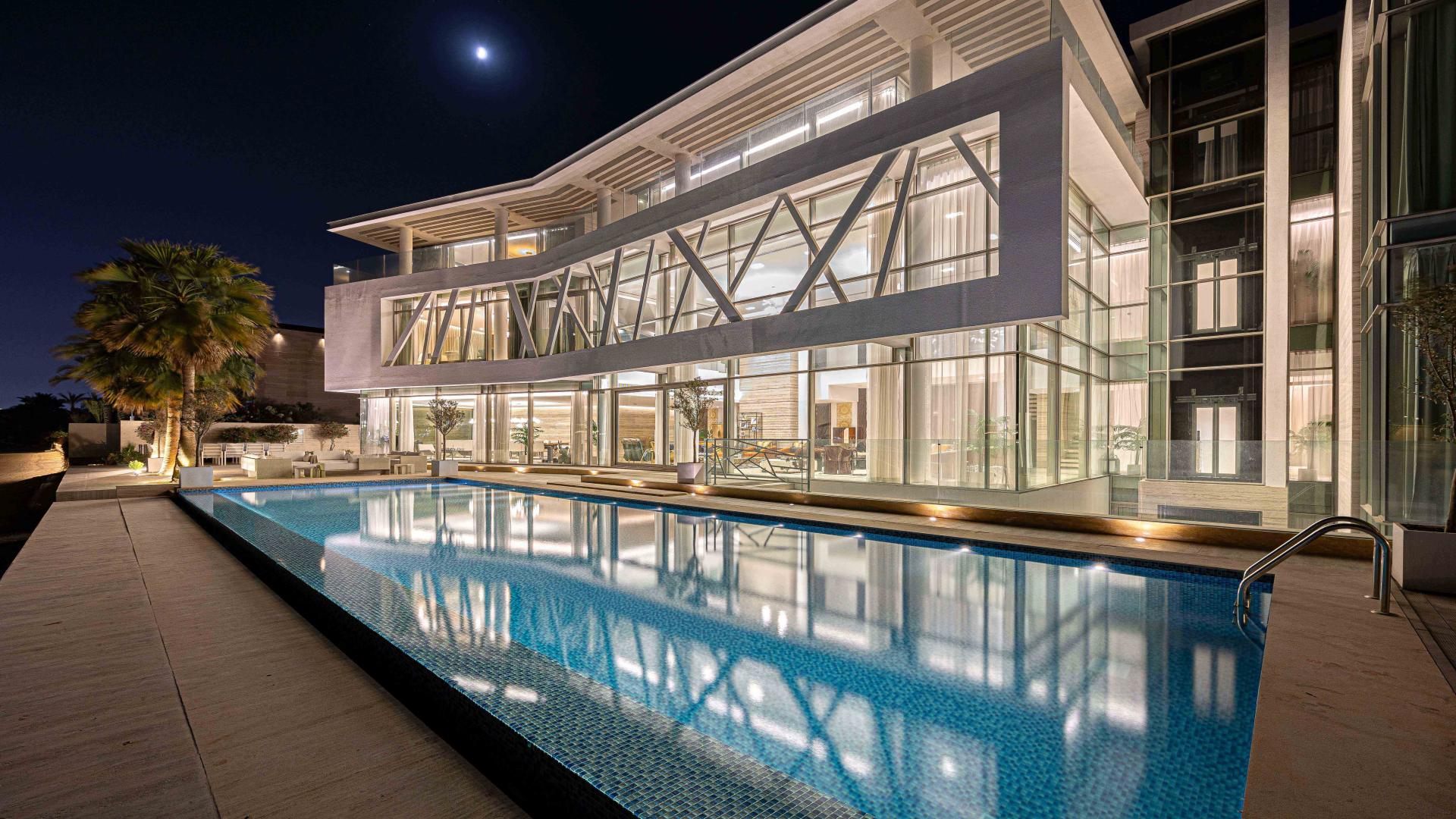 Custom-built 10-bedroom mansion exterior, Palm Jumeirah, Signature Villas, full sea views, for sale