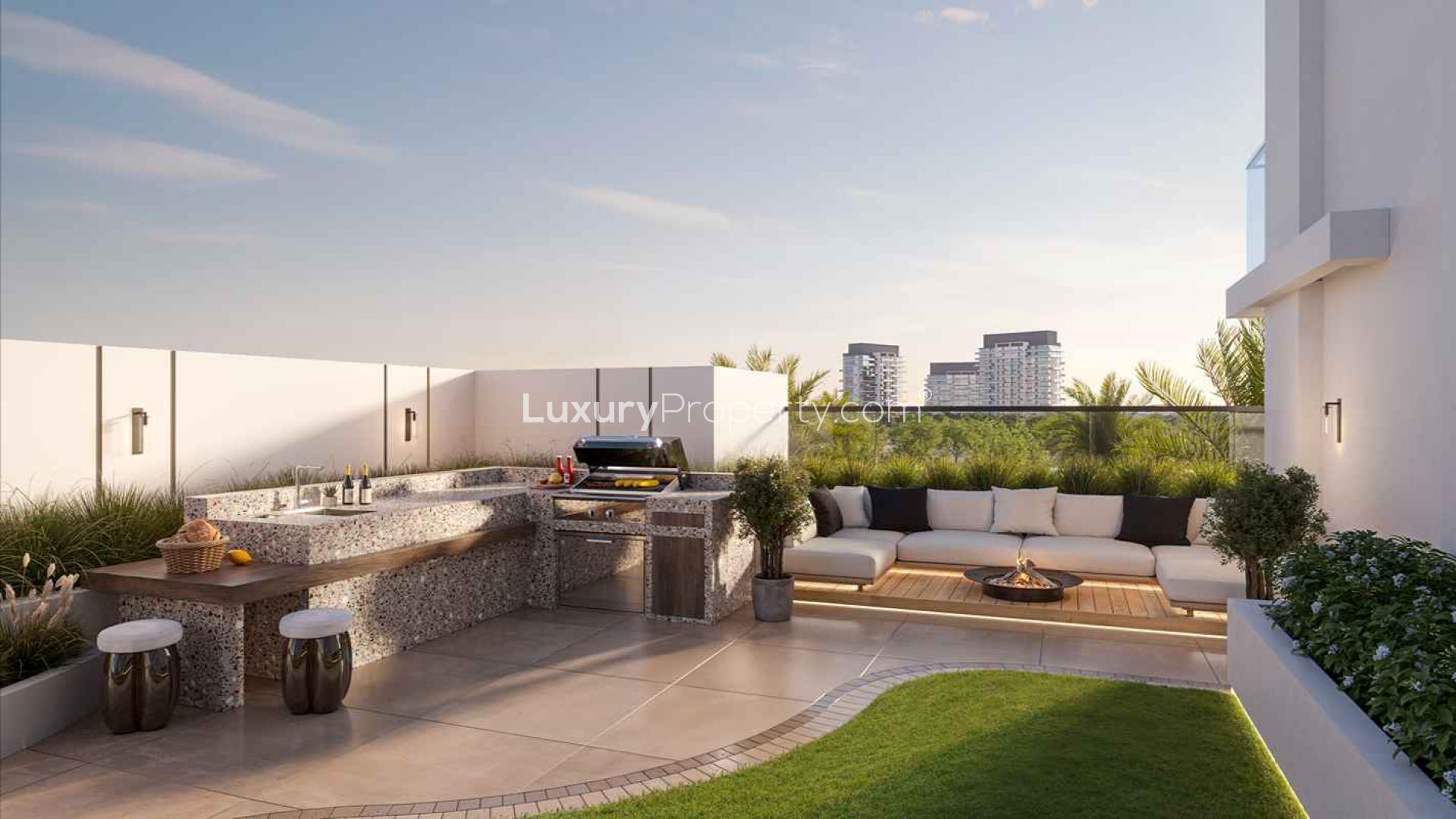 About DubaiLand Residence Complex 1