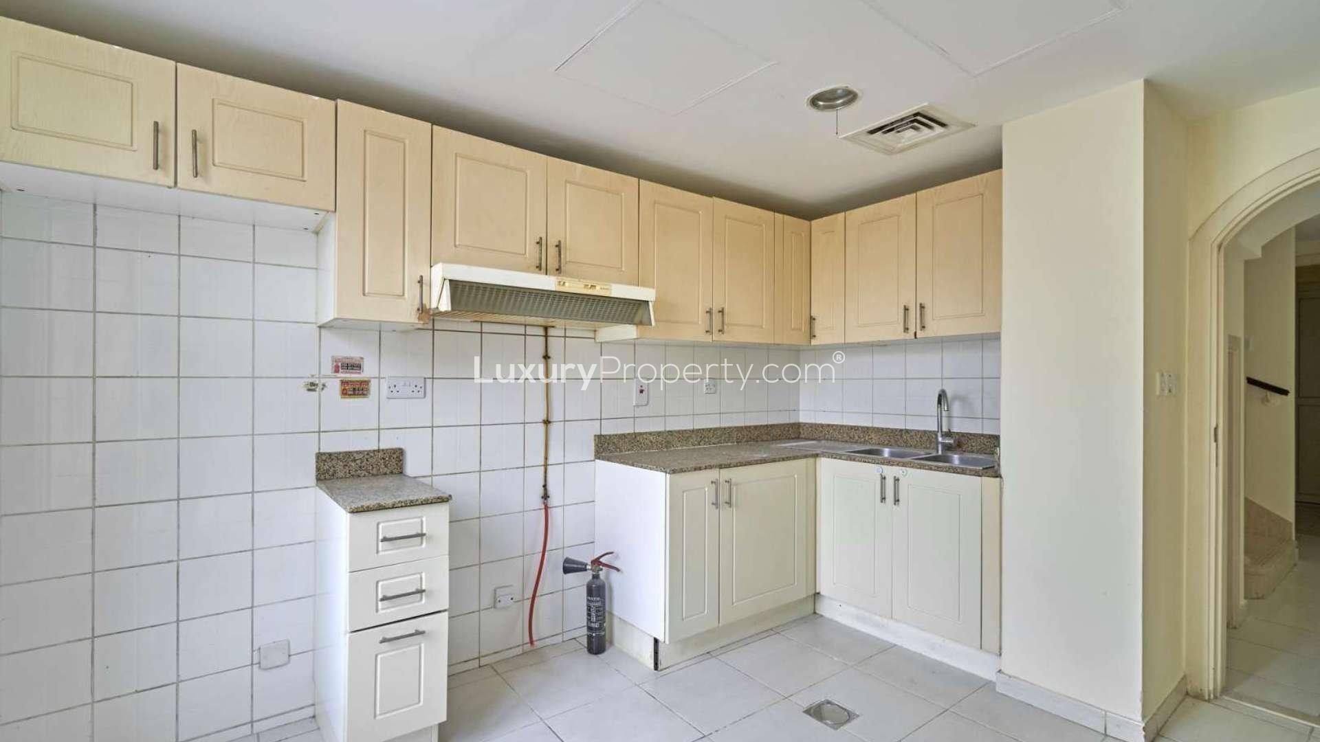 Bright living area in 2-bedroom villa, Springs 7, near park and Souk, for sale