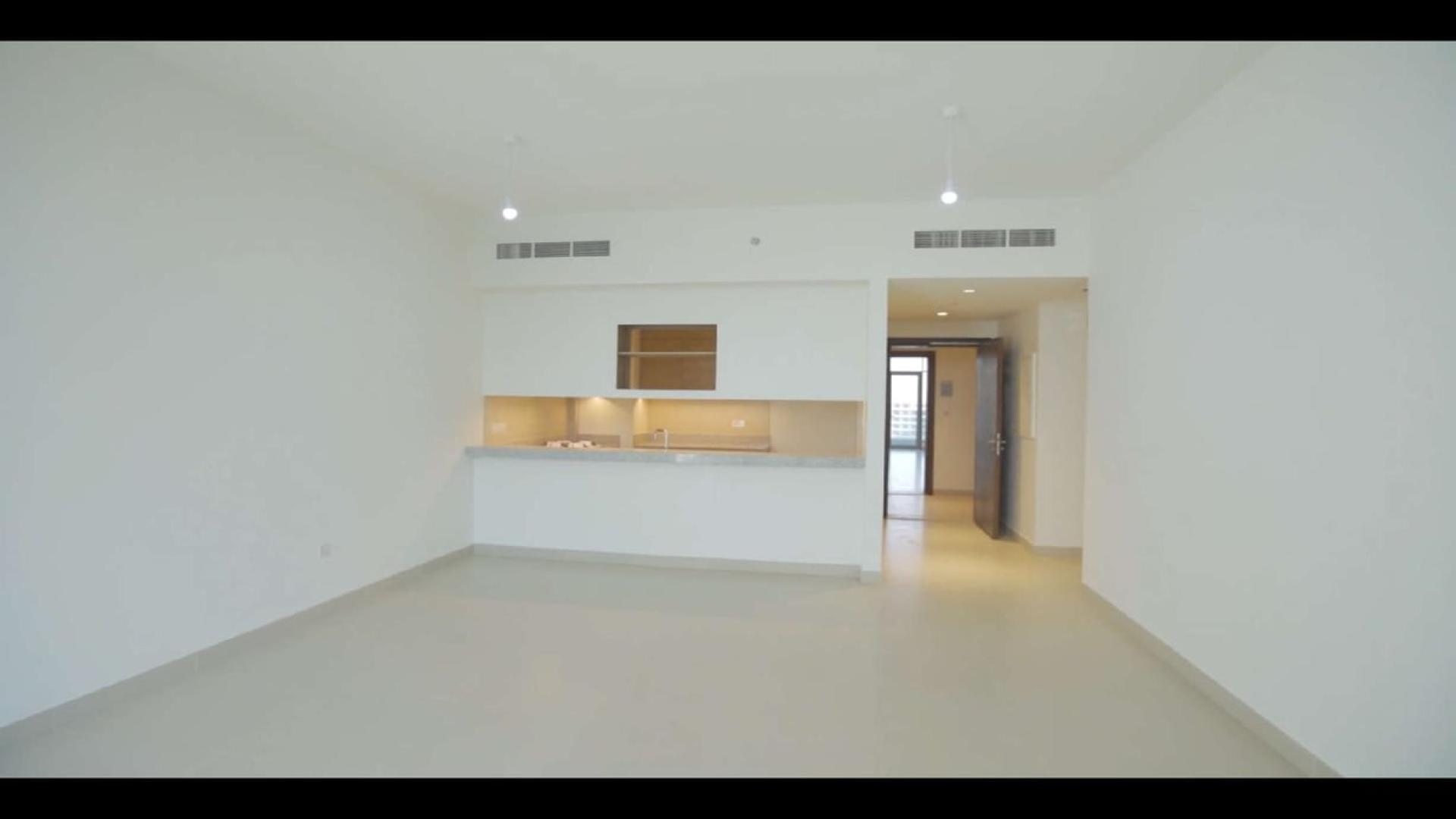 Open-plan entrance of two-bedroom apartment in Acacia, Dubai Hills Estate for rent