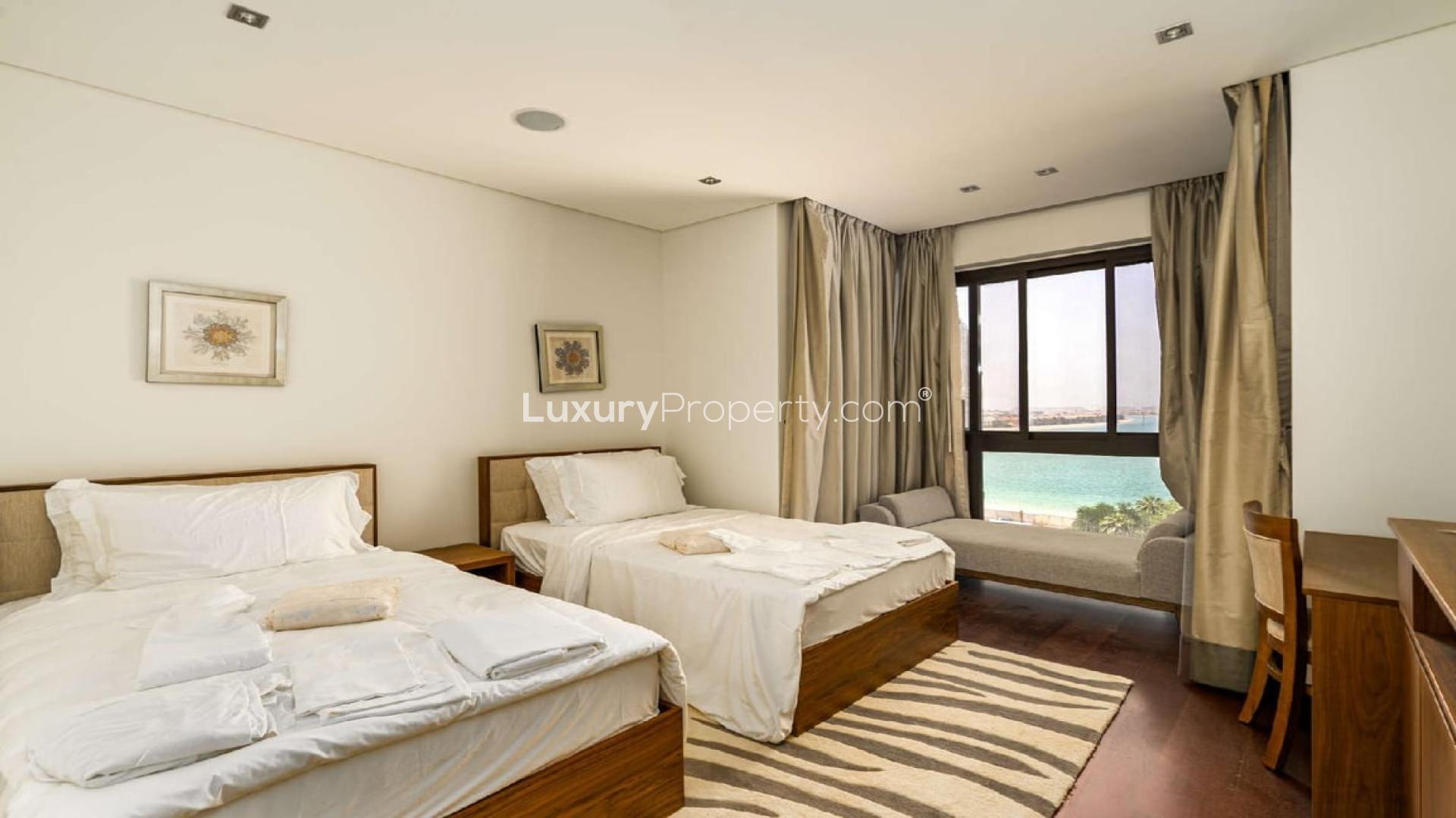 Living room in 2-bedroom apartment, Anantara Residences, Palm Jumeirah, modern decor, spacious layout