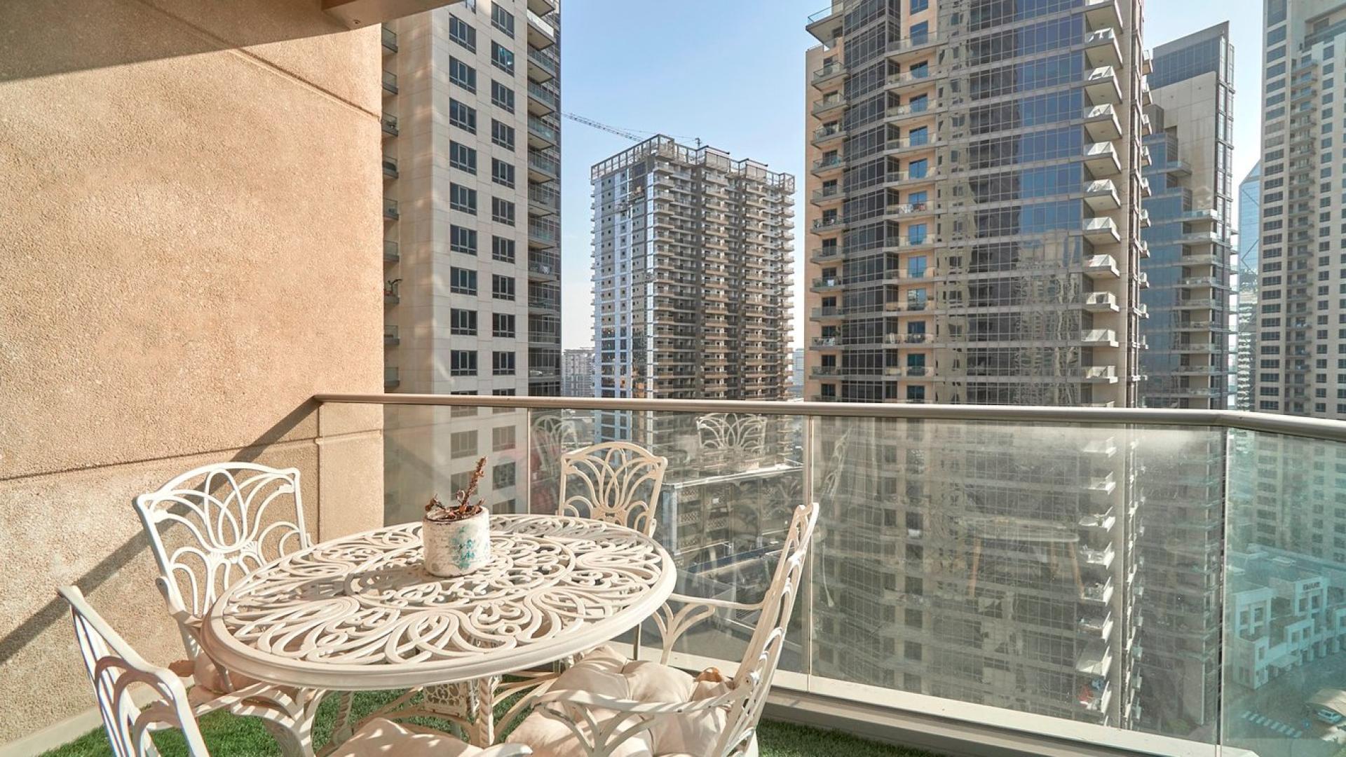 Modern kitchen in 2-bedroom apartment, South Ridge Tower, Downtown Dubai, with Burj Khalifa view