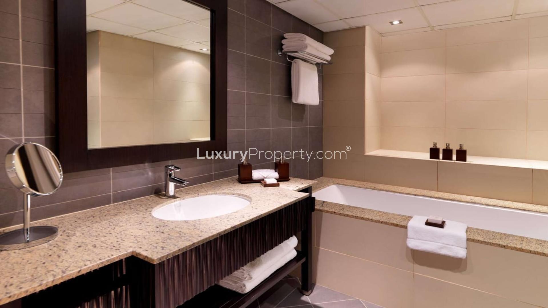 Luxurious living room and balcony view at Anantara Residences, Palm Jumeirah apartment for rent