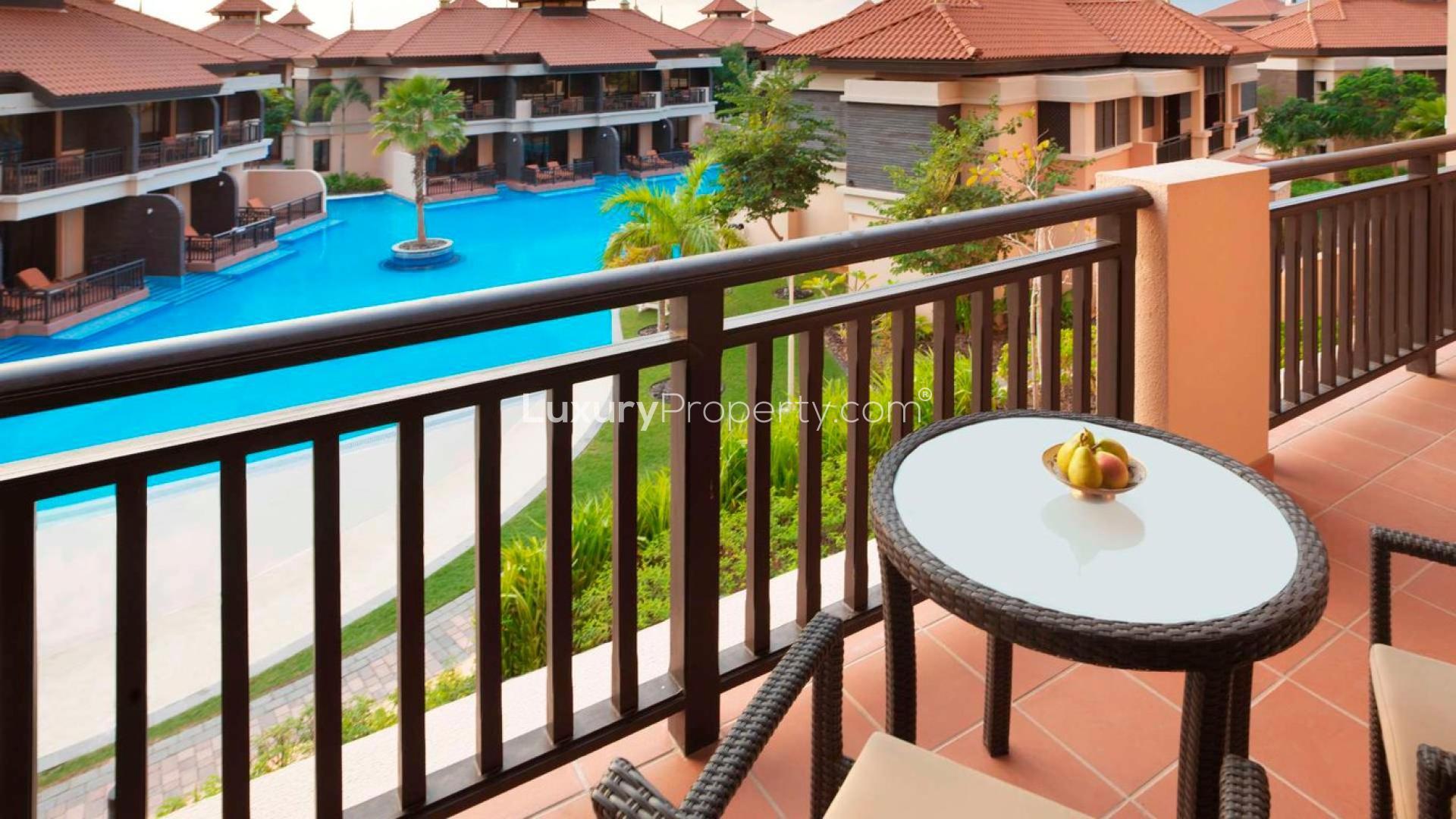 Luxurious dining and living area in Anantara Residences apartment, Palm Jumeirah