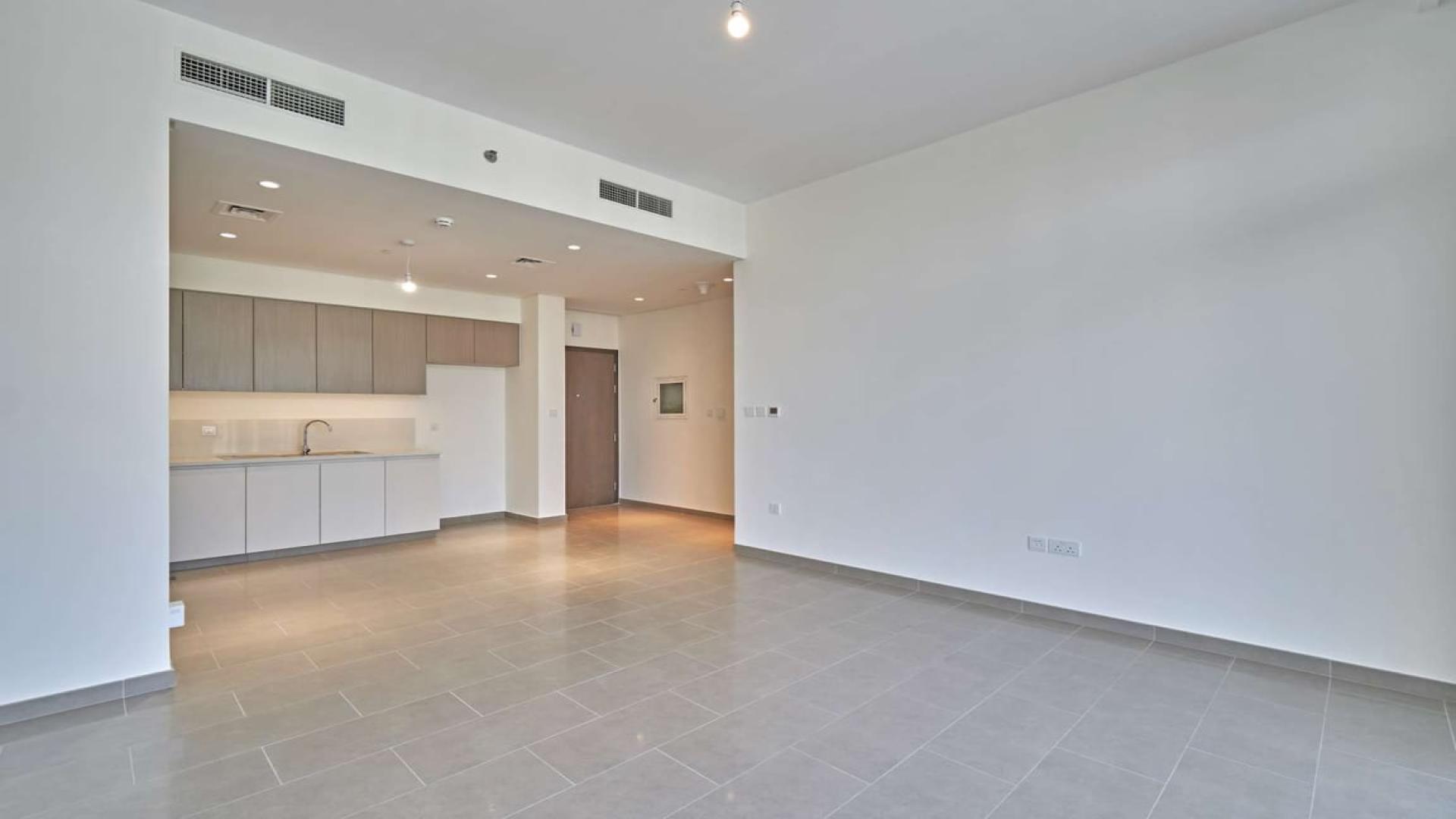 Newly ready Dubai Hills Estate apartment for sale, spacious living area with city views