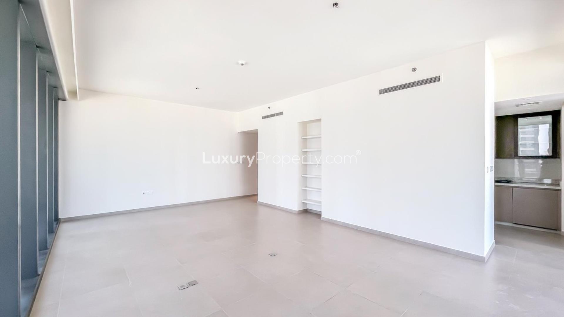 High-floor apartment with panoramic boulevard view, large windows, Downtown Dubai, BLVD Heights