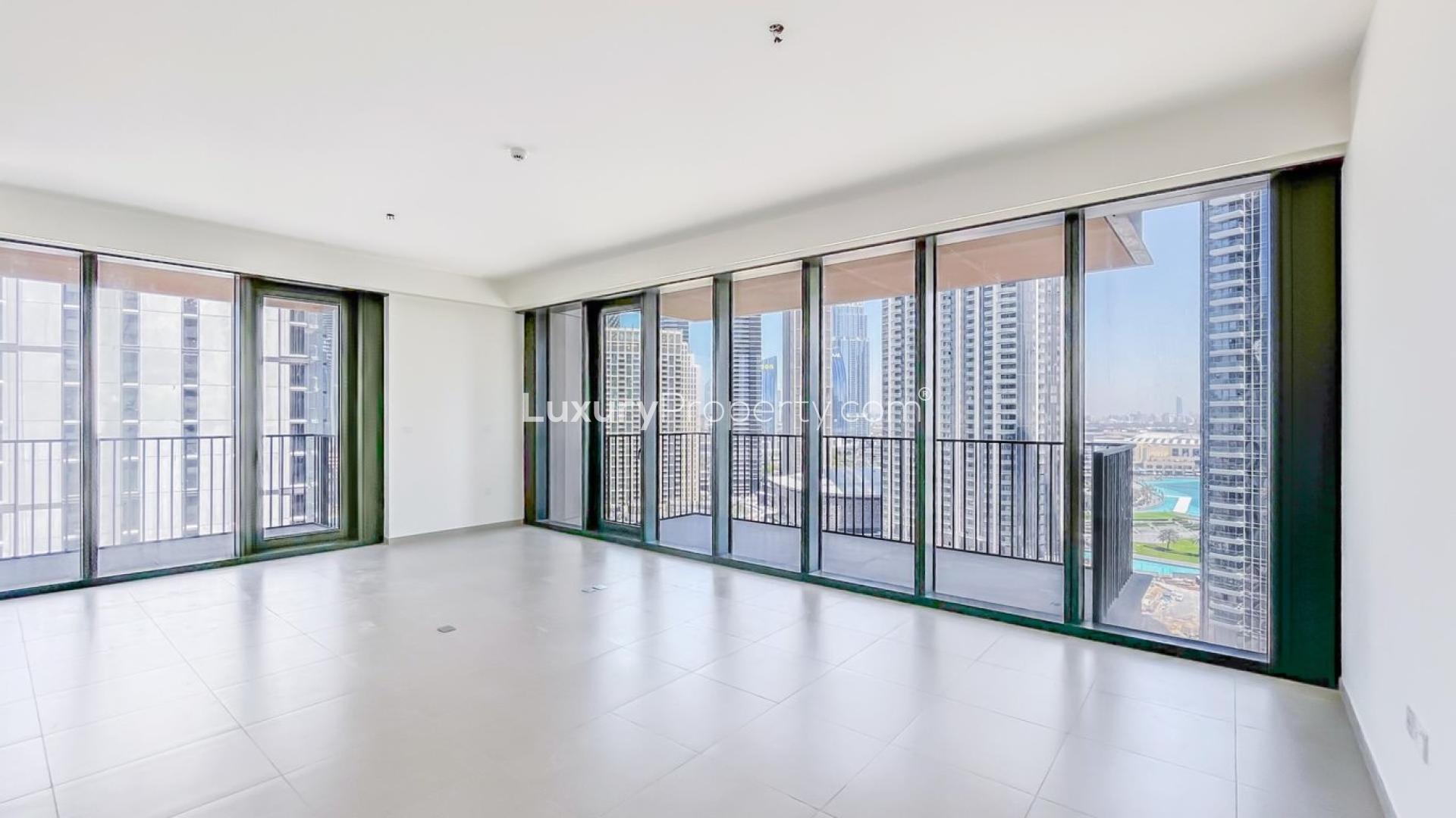 High-floor apartment with panoramic boulevard view