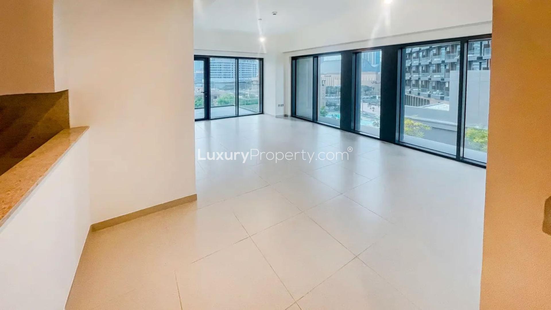 Well-maintained 2-bedroom apartment view, Downtown Dubai skyline, Burj Royale community, for rent
