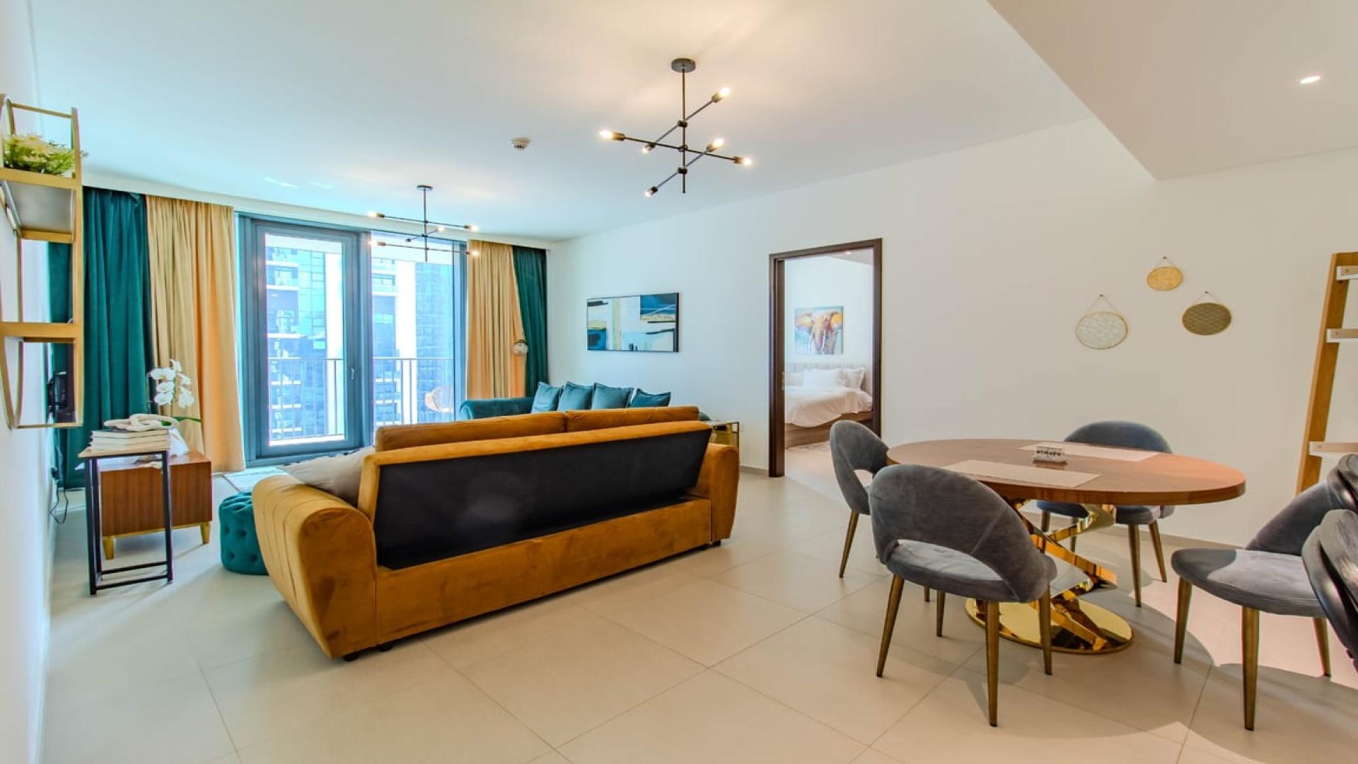 Spacious living room in 2-bedroom apartment, BLVD Heights, Downtown Dubai, modern furnishings